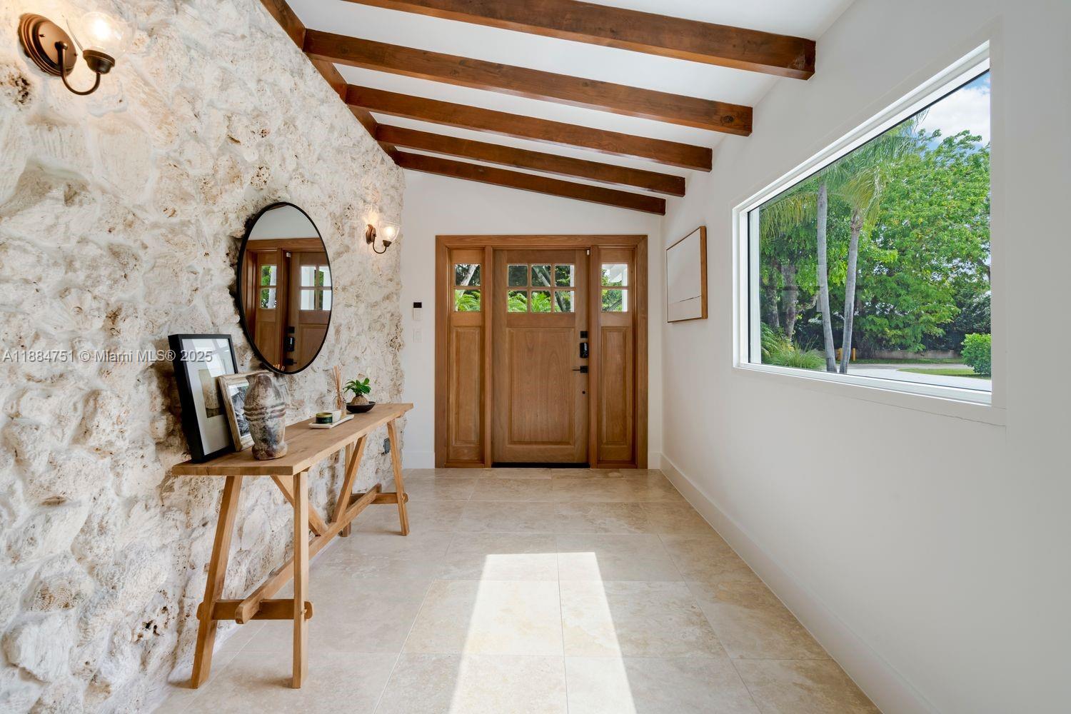 LOS PINOS - Residential