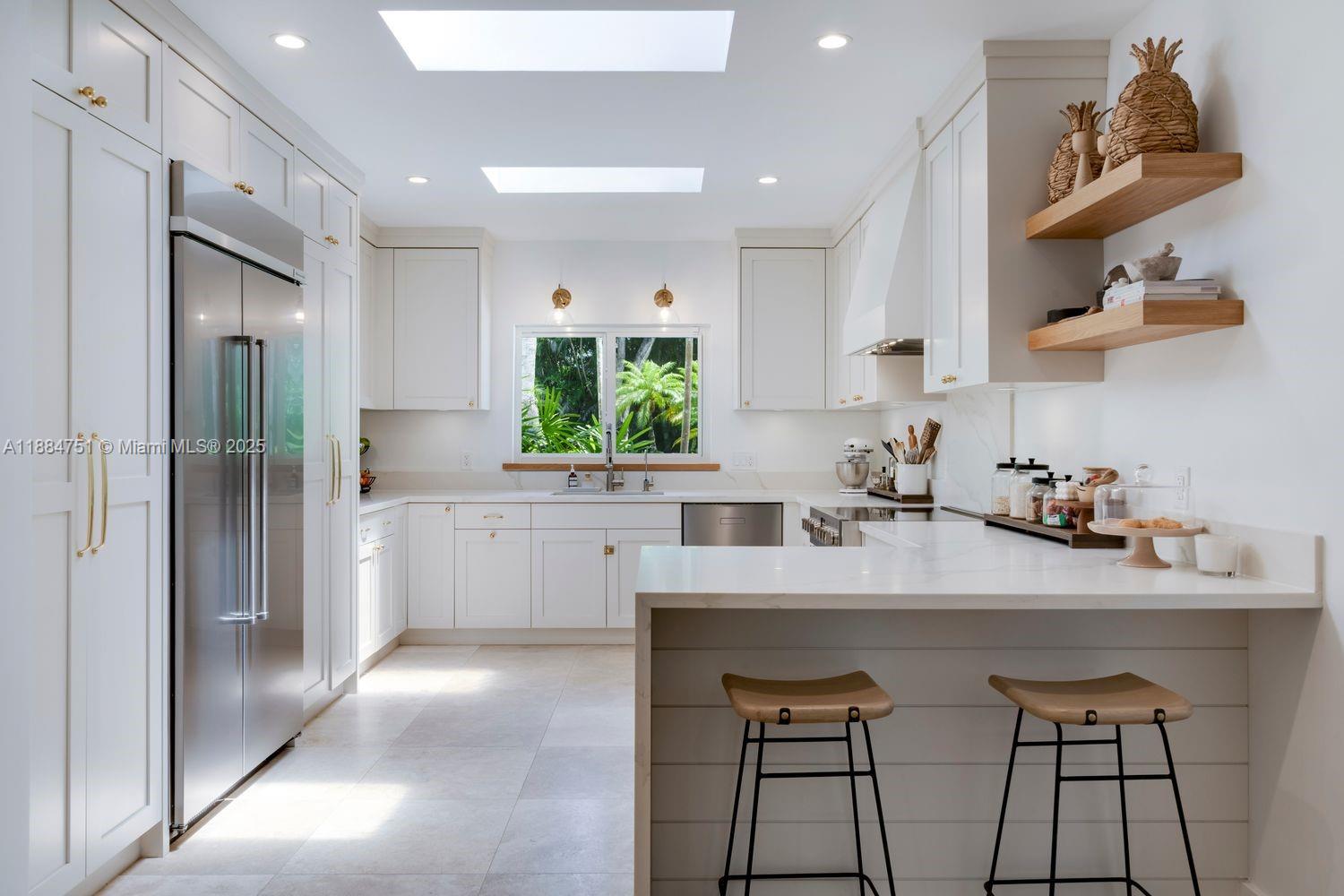 LOS PINOS - Residential