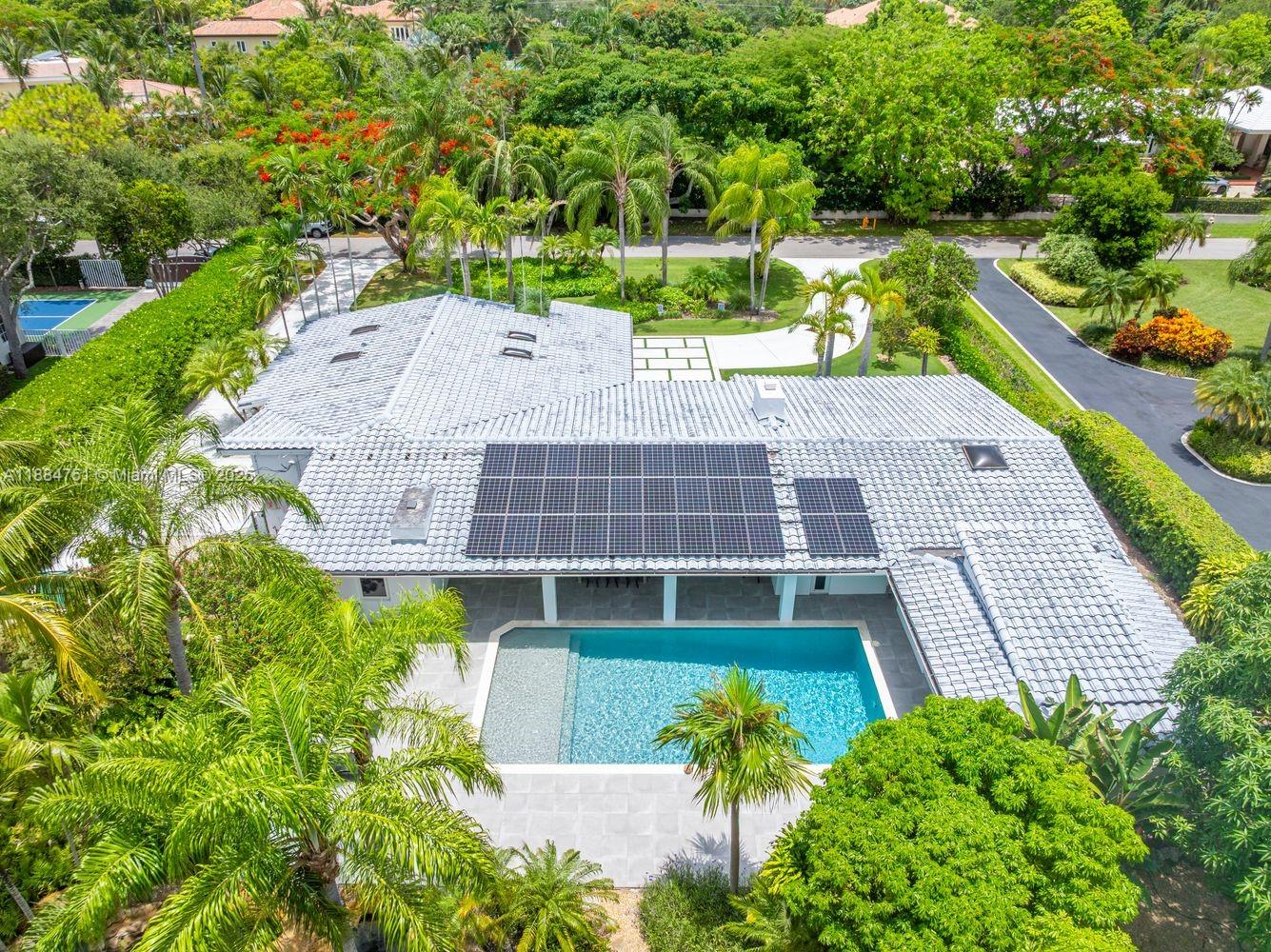 LOS PINOS - Residential