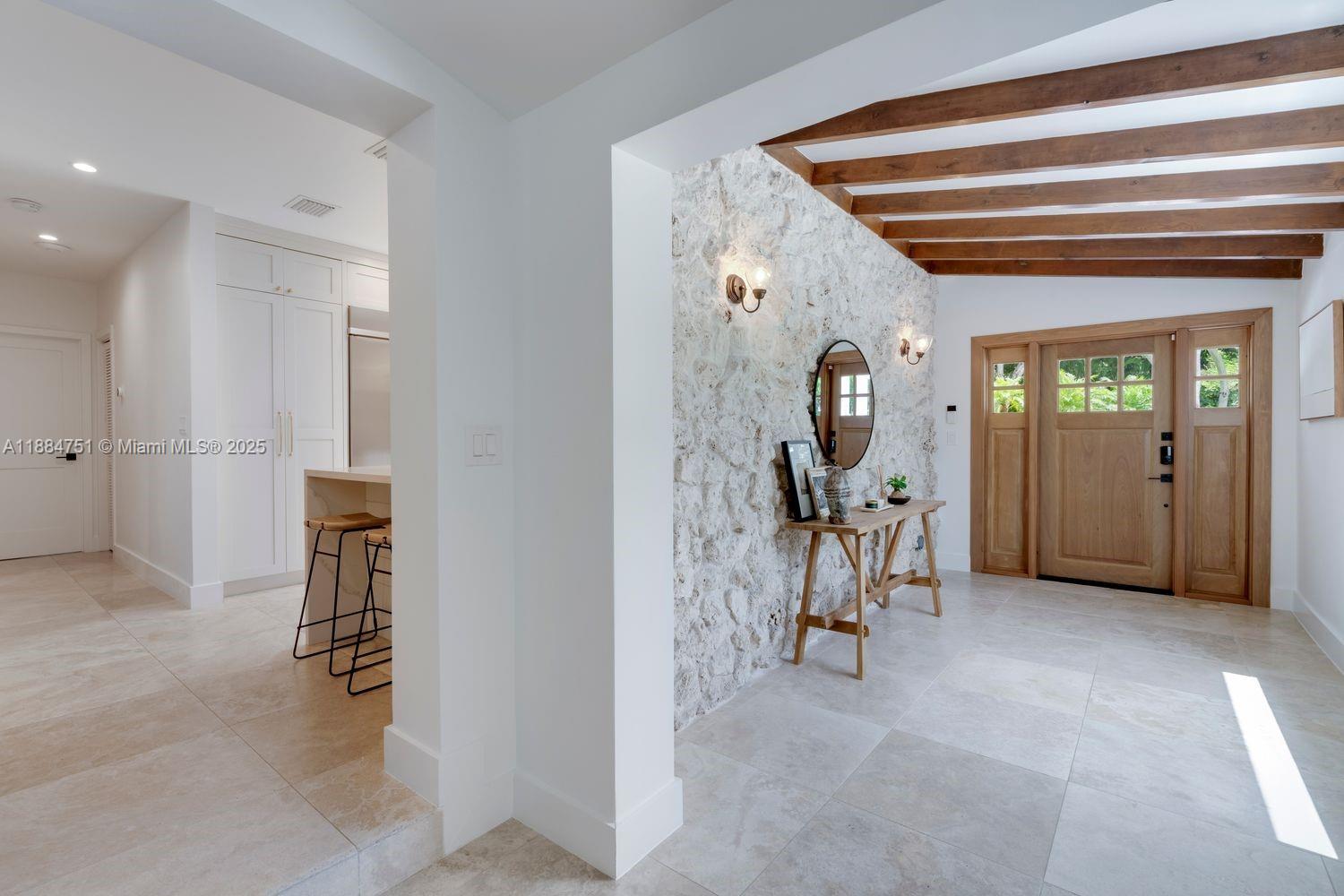 LOS PINOS - Residential