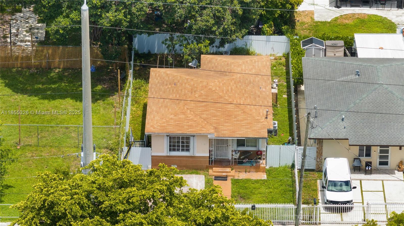 1785 NW 67th St