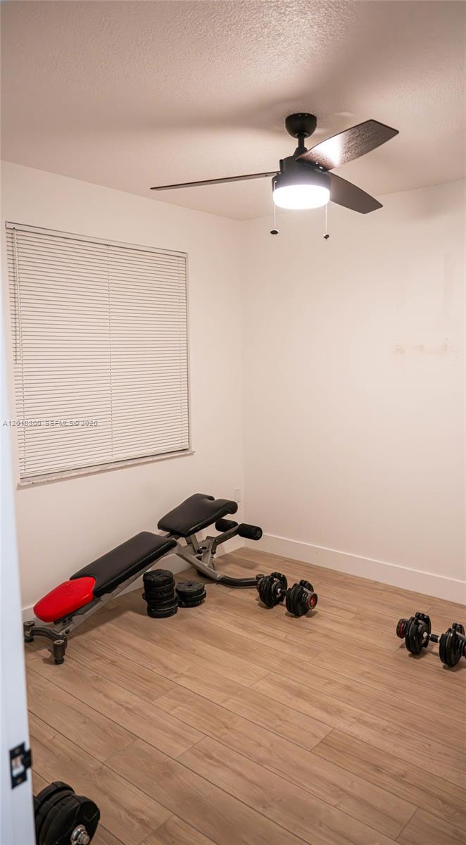 OAKVIEW CONDO #4 - Residential