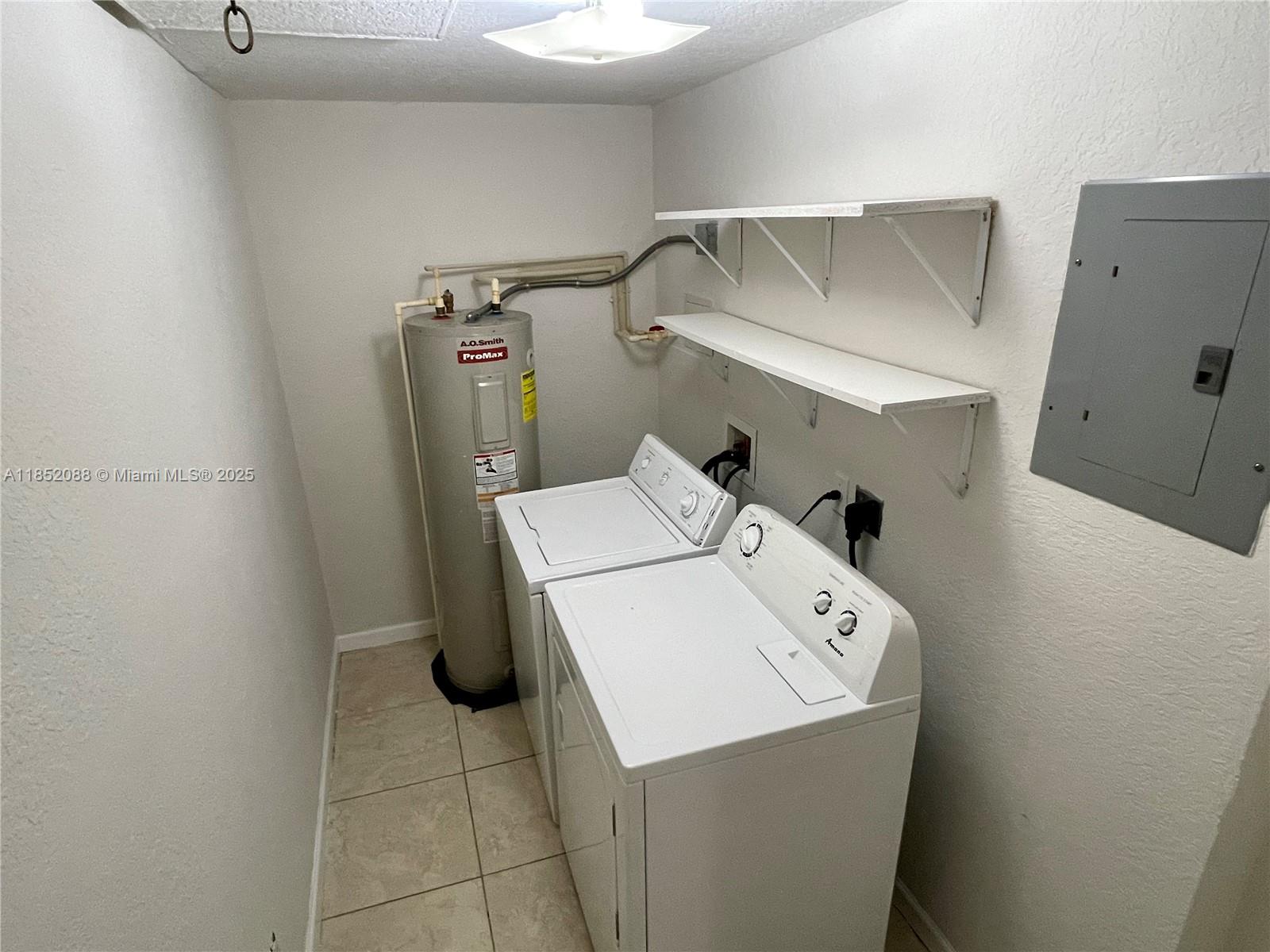 SOUTHGATE VILLAS CONDO - Residential Lease