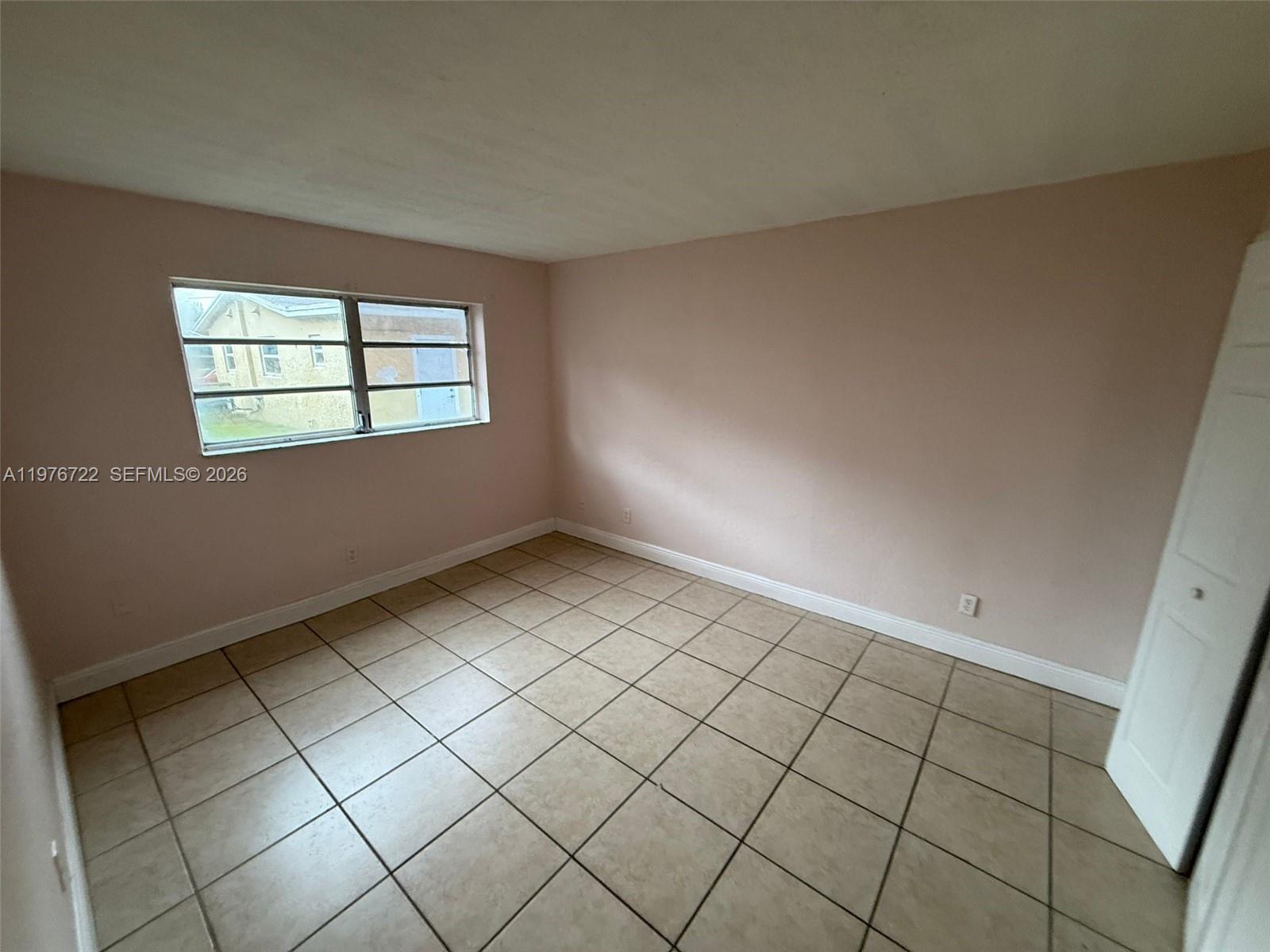 PALMS AT DANIA BEACH COND - Residential