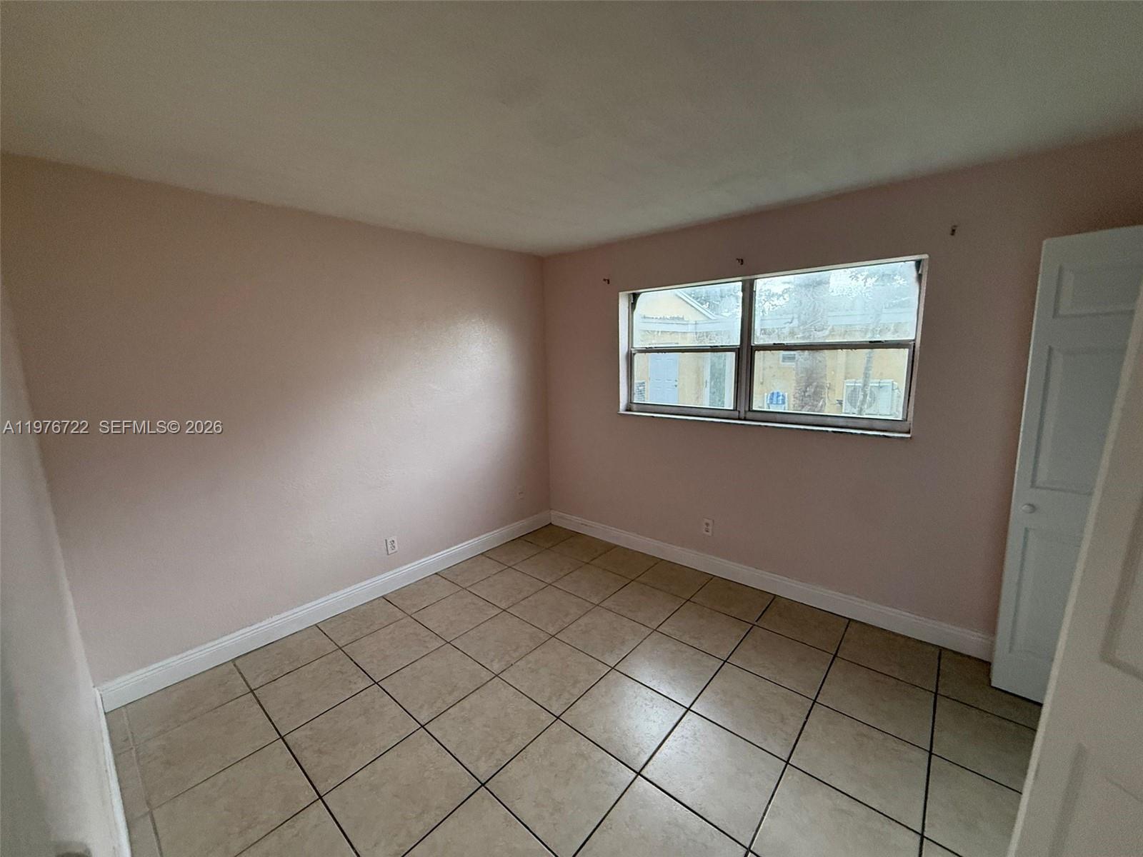 PALMS AT DANIA BEACH COND - Residential