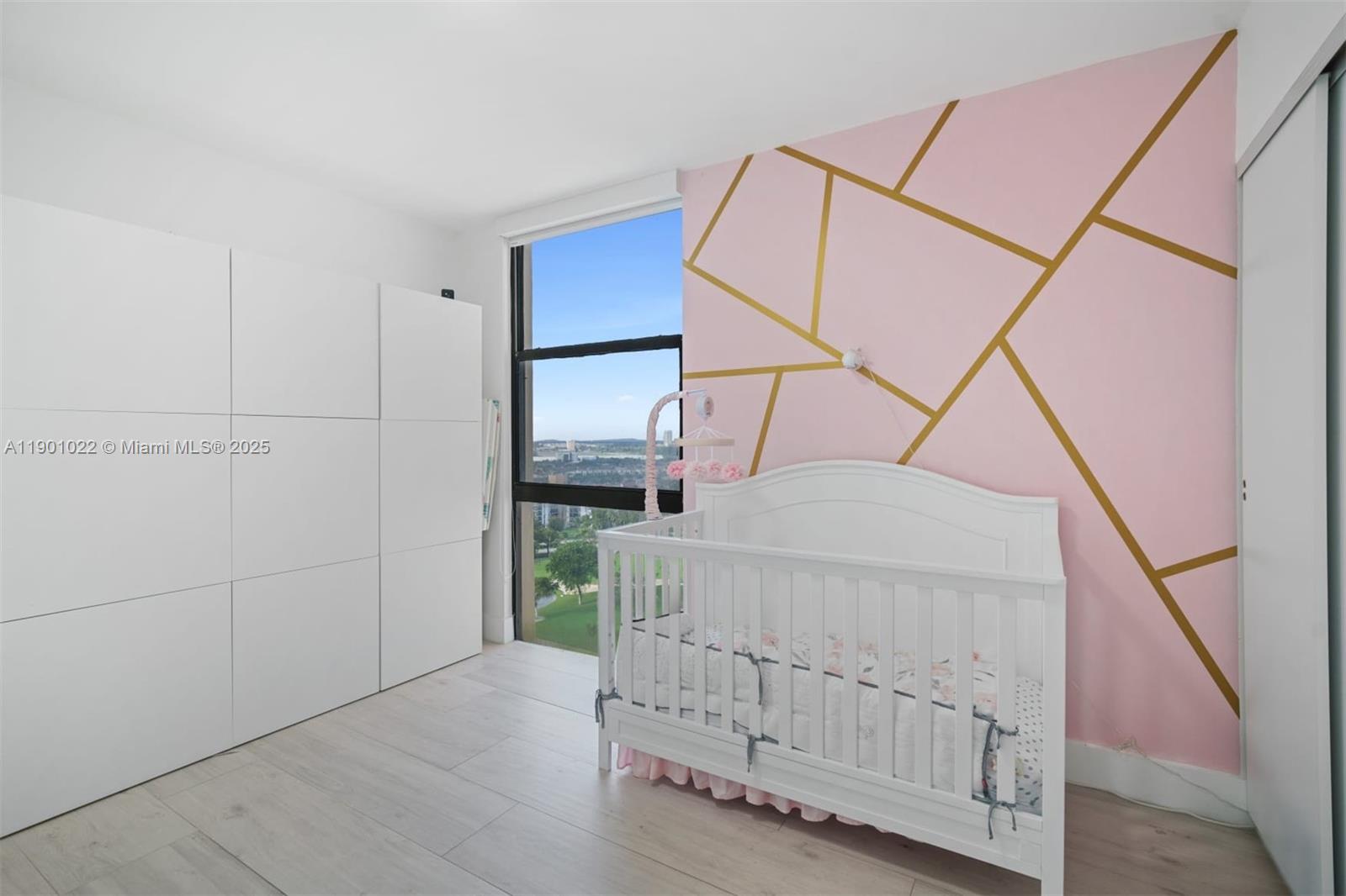 CORONADO CONDO- TOWER II - Residential Lease