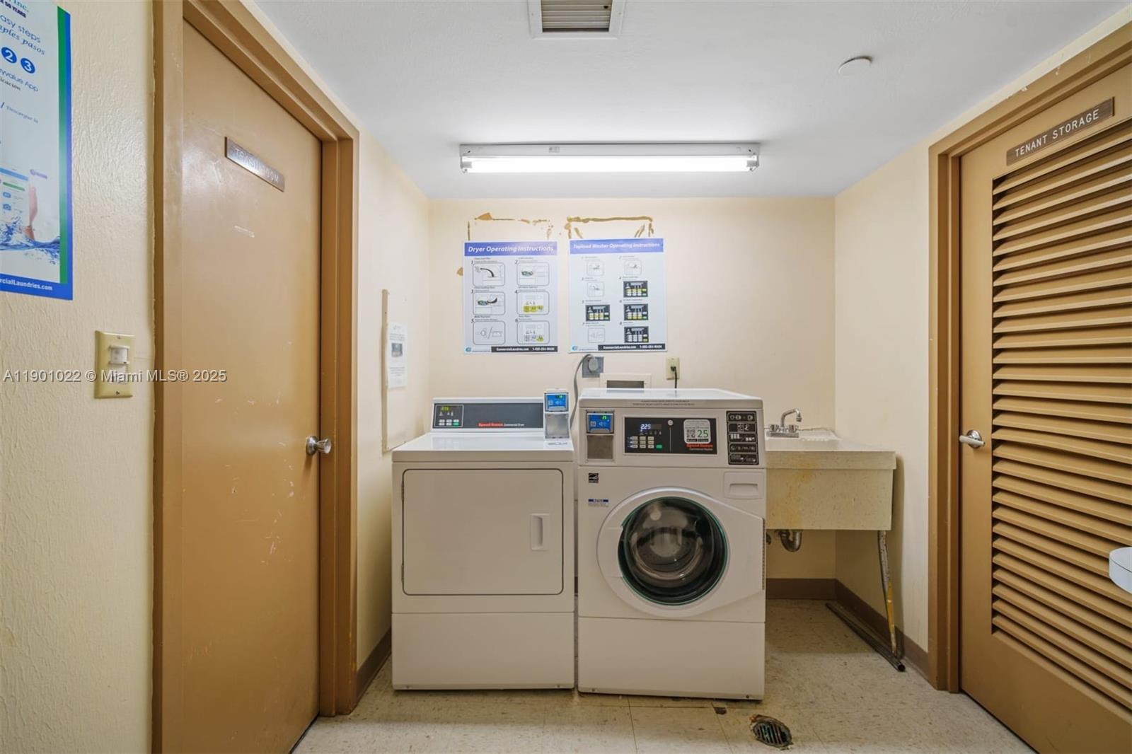 CORONADO CONDO- TOWER II - Residential Lease