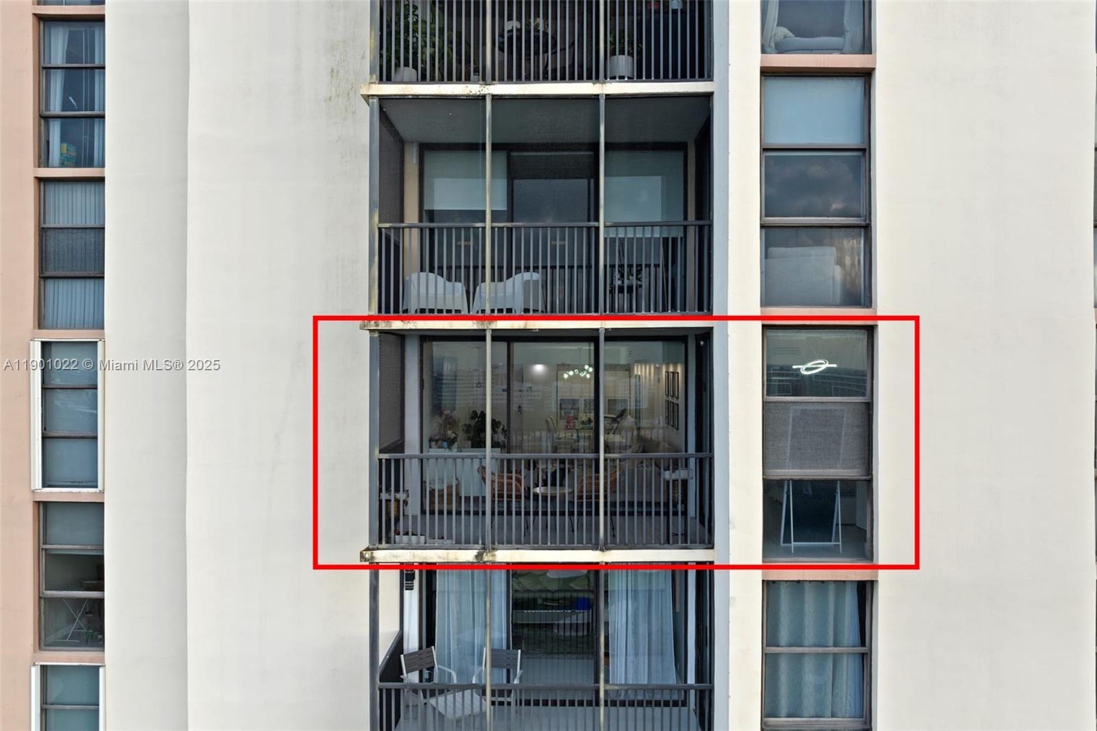 CORONADO CONDO- TOWER II - Residential Lease