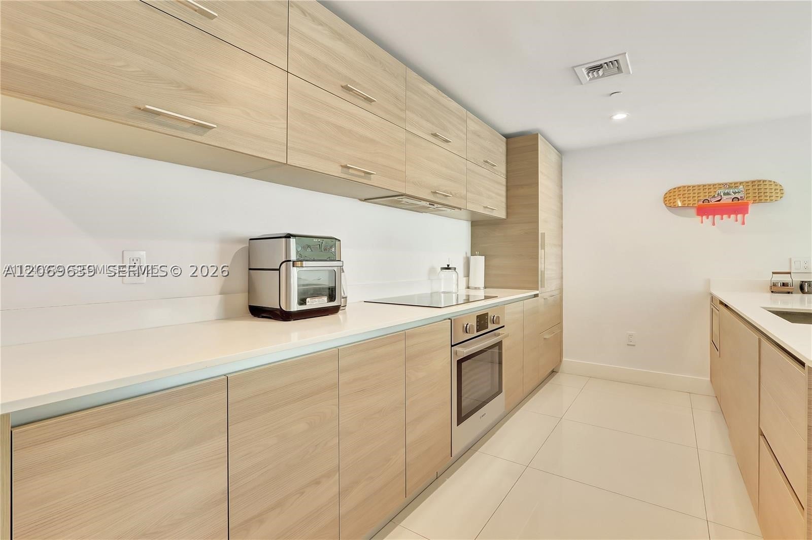 1300 S Miami Ave 1610