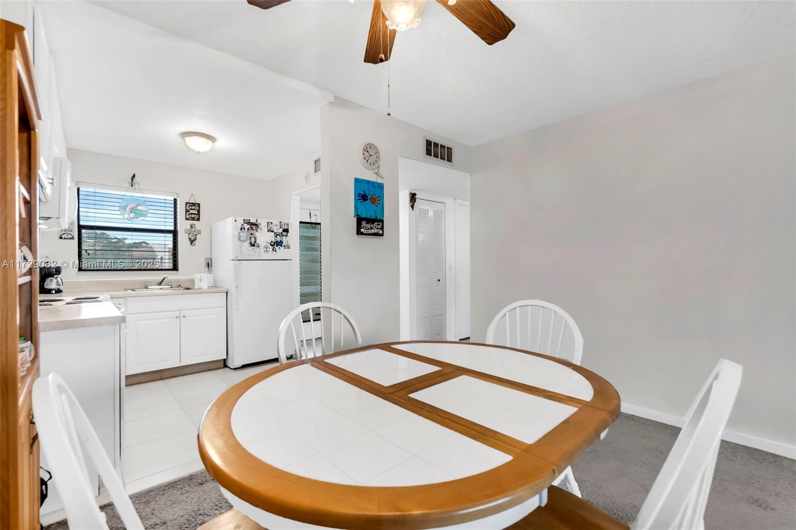 10466 Sunrise Lakes Blvd 305