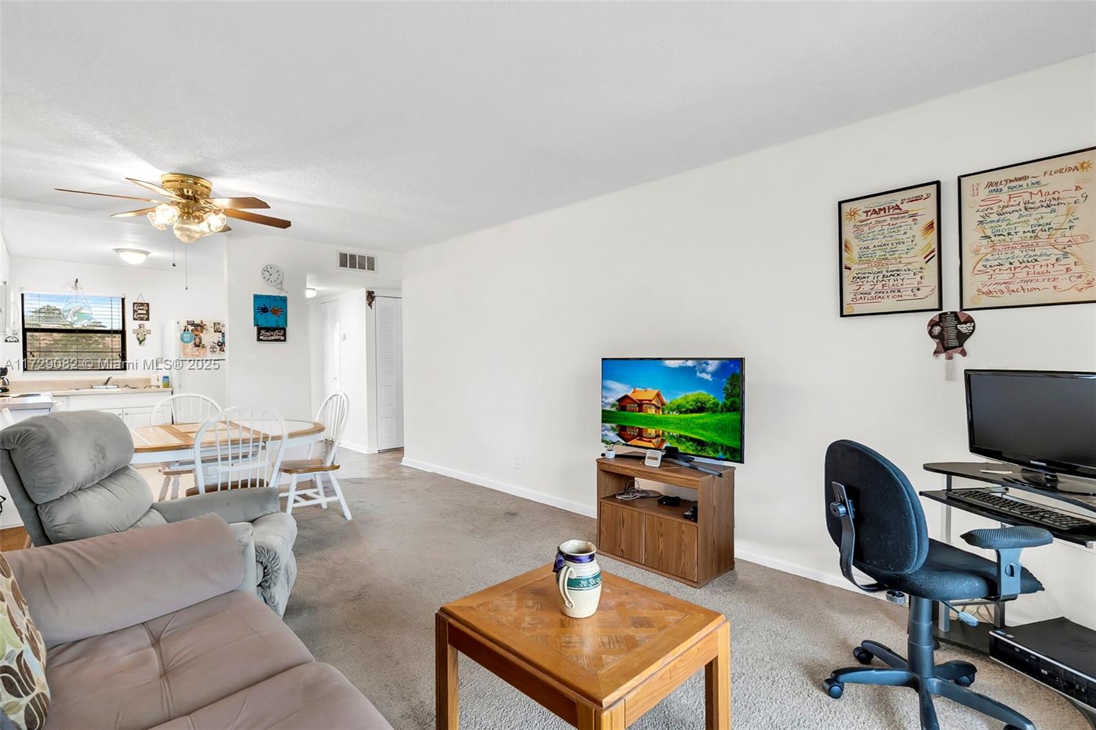 Property for Sale at 10466 Sunrise Lakes Blvd 305, Sunrise, Miami-Dade County, Florida - Bedrooms: 1 
Bathrooms: 1  - $80,000