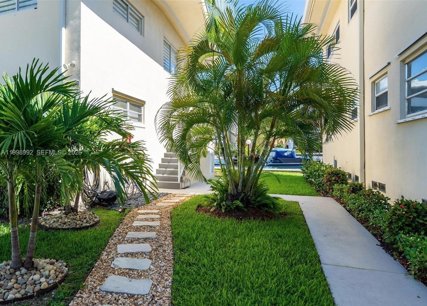 EASTERN SHORES 2ND ADDN - Residential Lease
