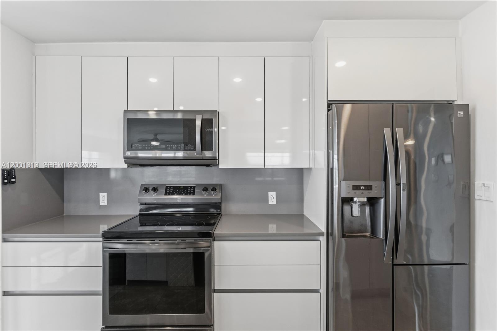 ESSEX TOWER CONDO - Residential