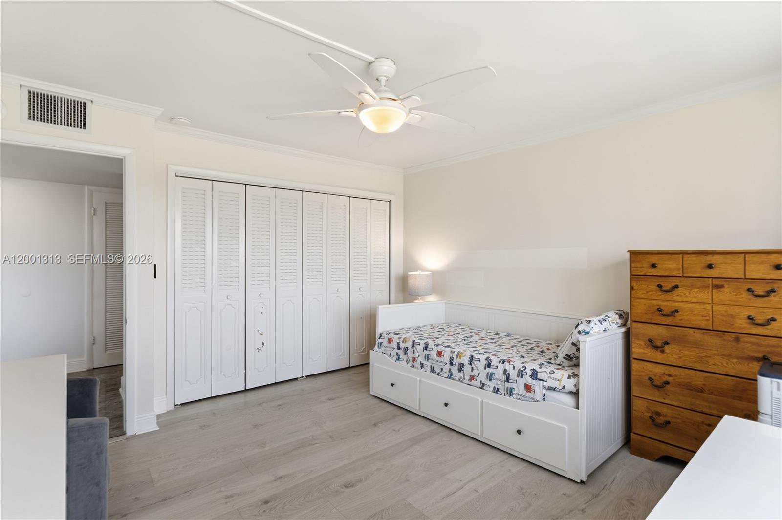 ESSEX TOWER CONDO - Residential