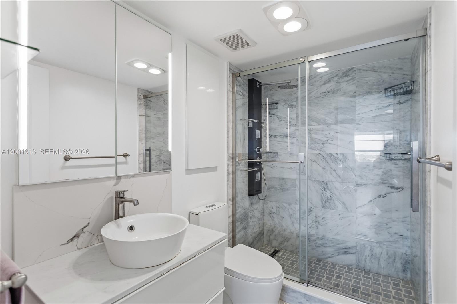 ESSEX TOWER CONDO - Residential