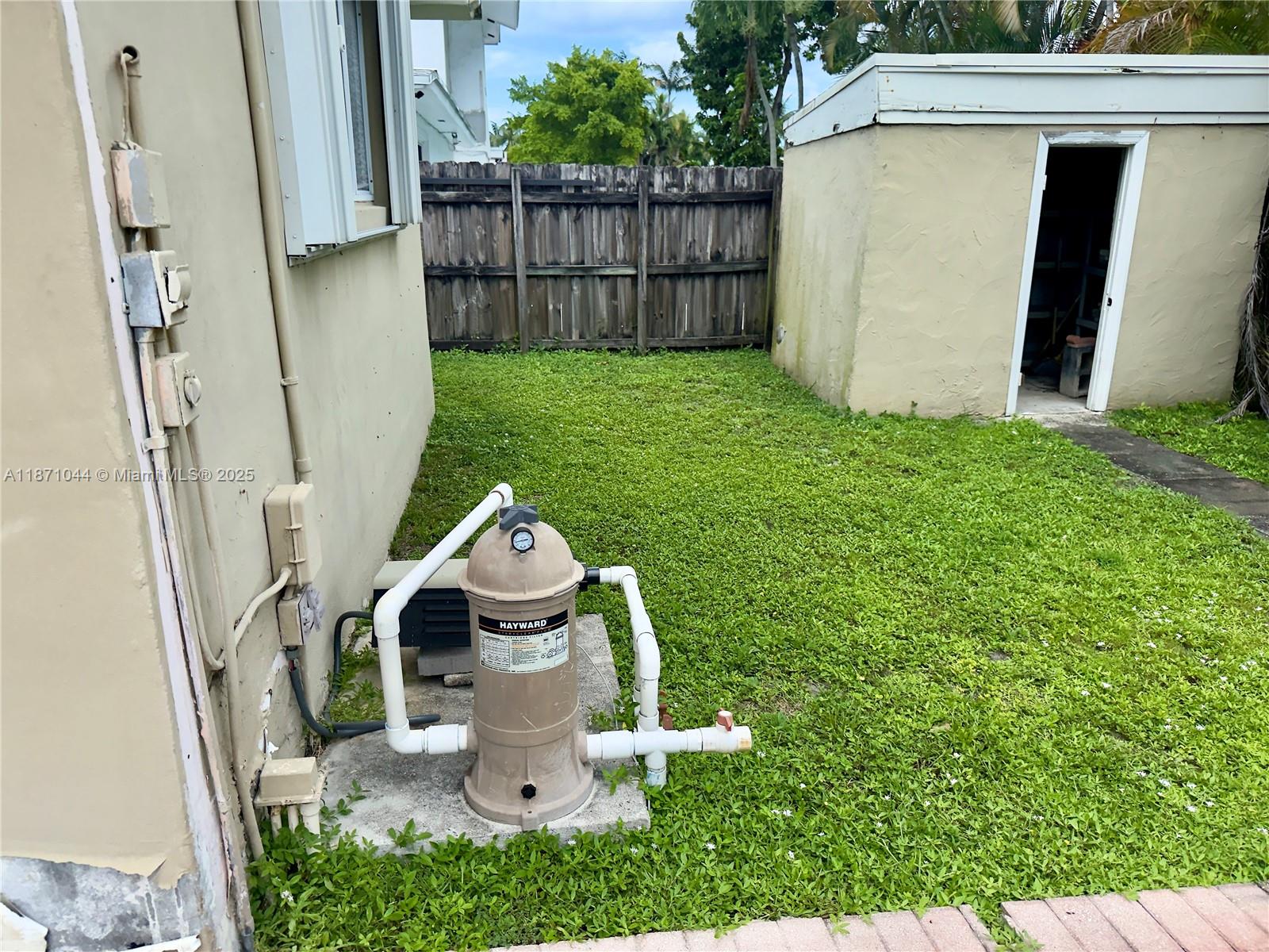 2ND ADDN TO HIGHLAND GARD - Residential