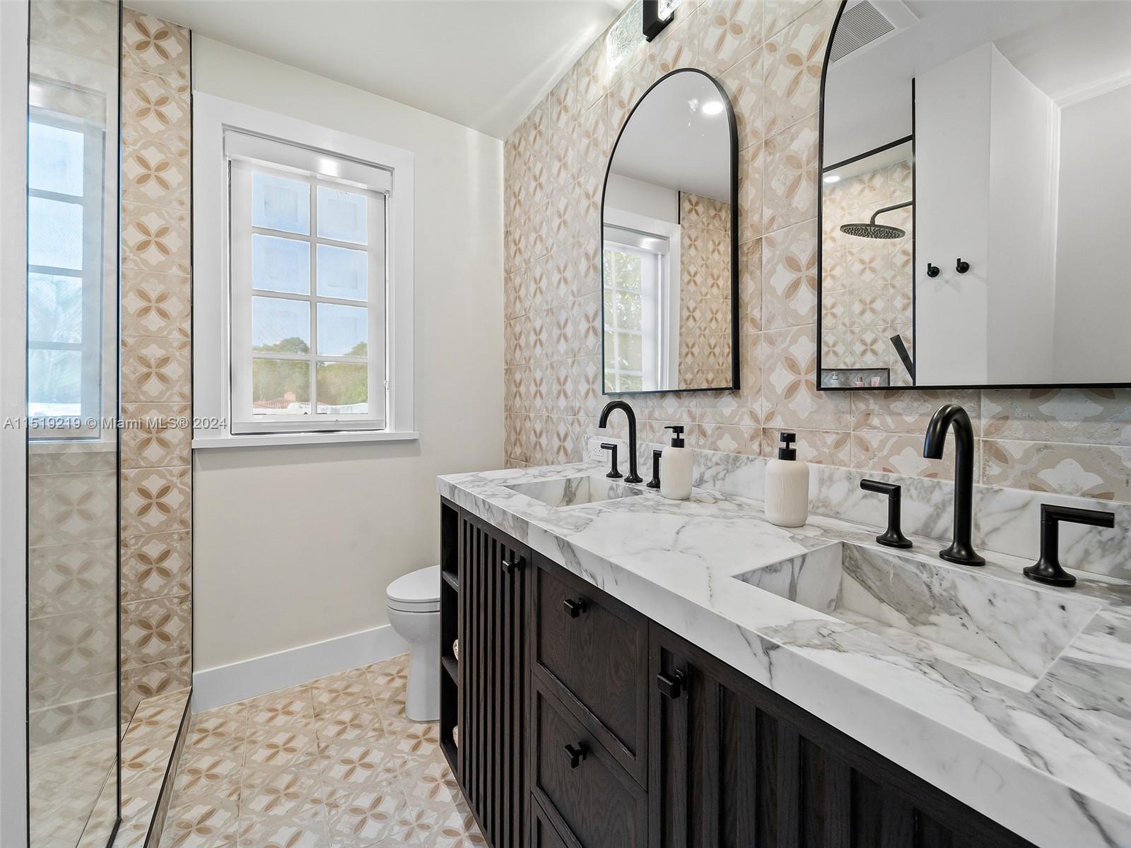 CORAL GABLES SEC E - Residential