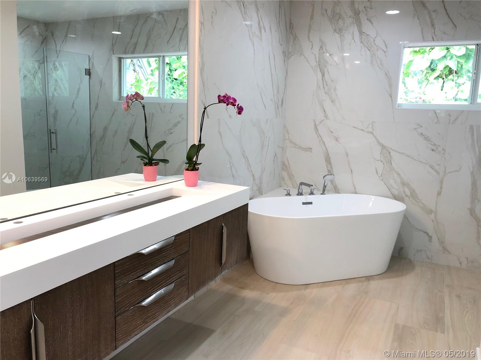 PALMETTO HAMMOCK - Residential