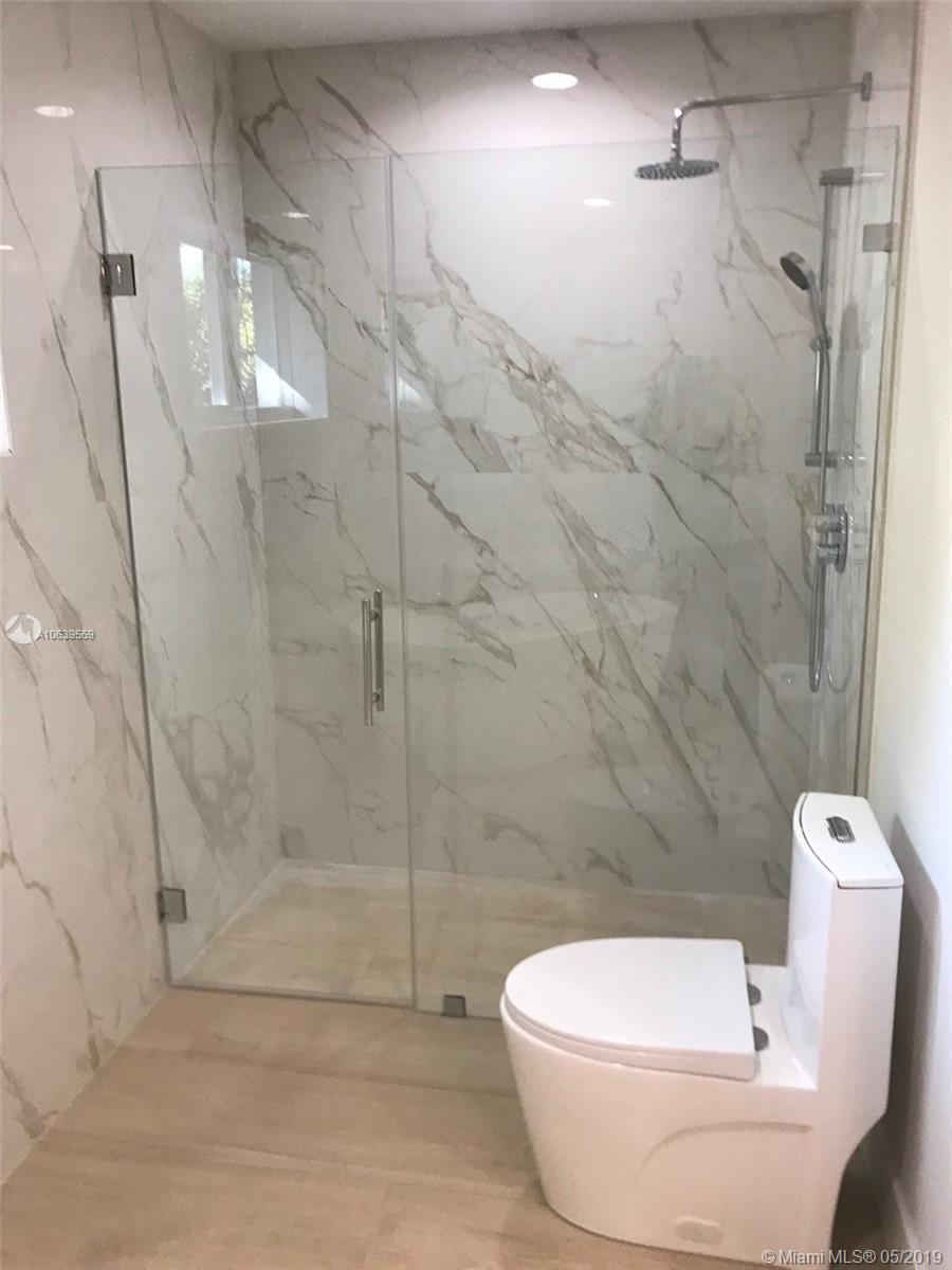 PALMETTO HAMMOCK - Residential