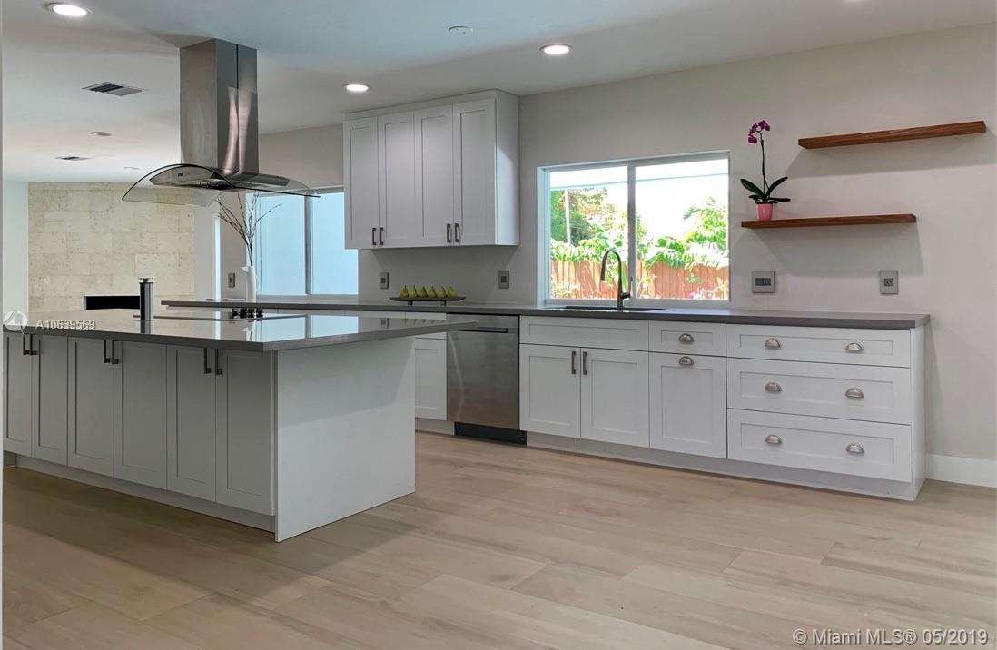 PALMETTO HAMMOCK - Residential