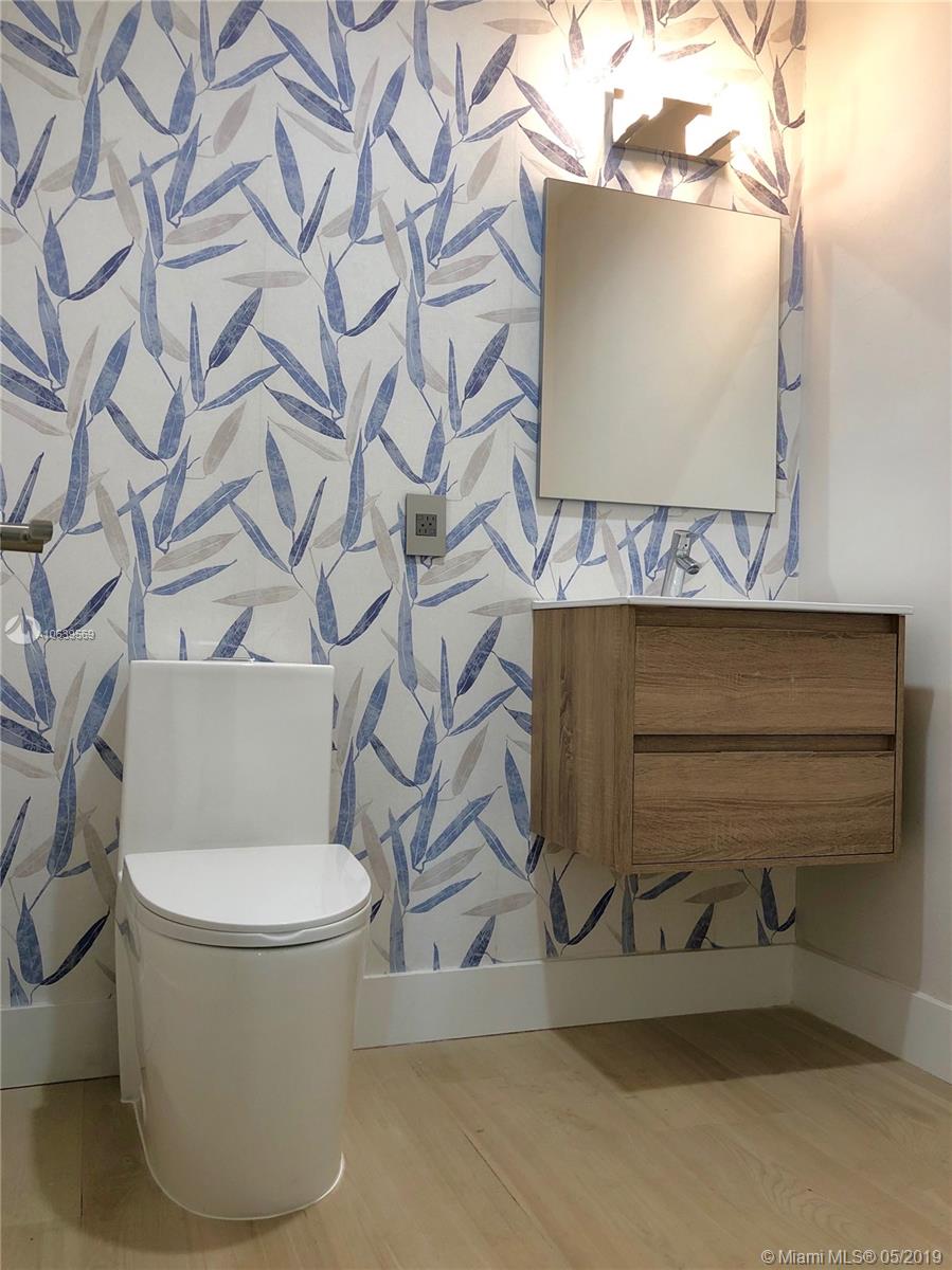 PALMETTO HAMMOCK - Residential