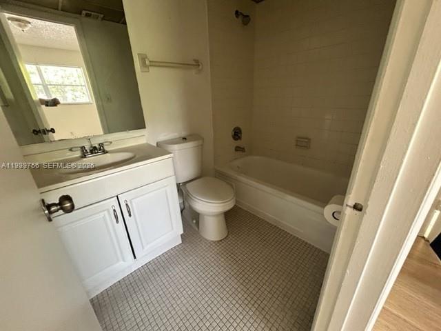 VERSAILLES GARDENS CONDO - Residential