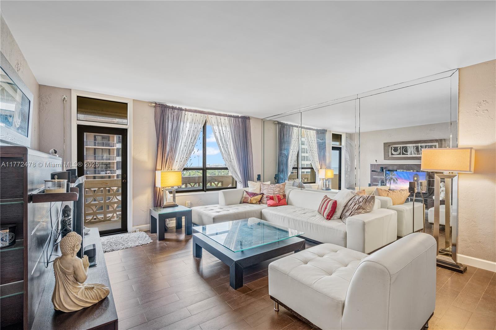 THE PLAZA OF BAL HARBOUR - Residential