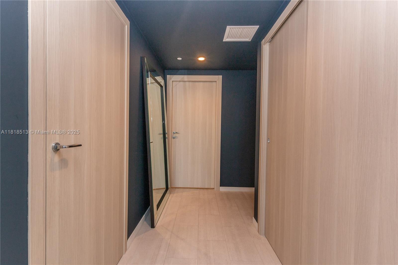 BRICKELL FLATIRON CONDO - Residential Lease