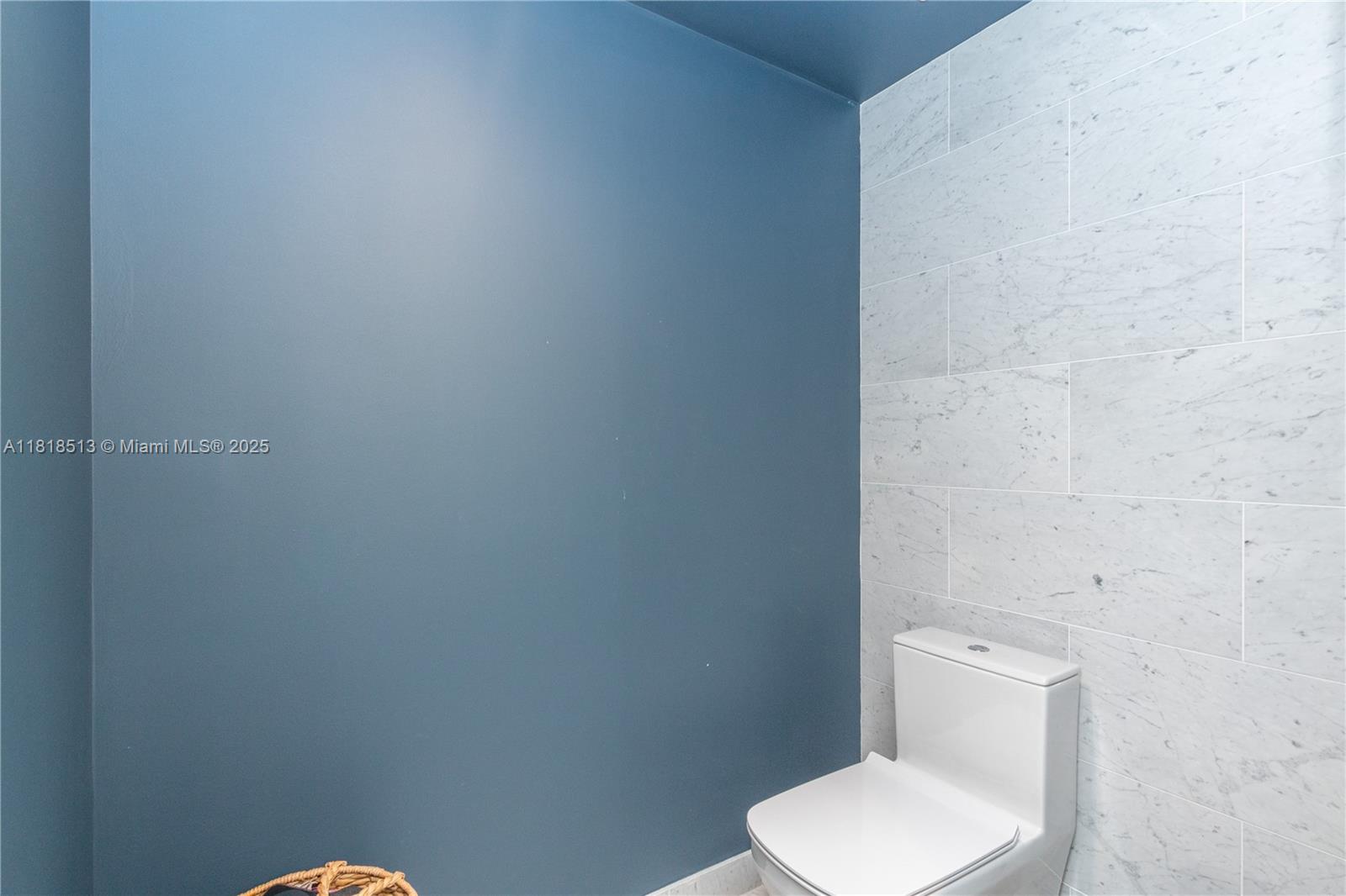 BRICKELL FLATIRON CONDO - Residential Lease