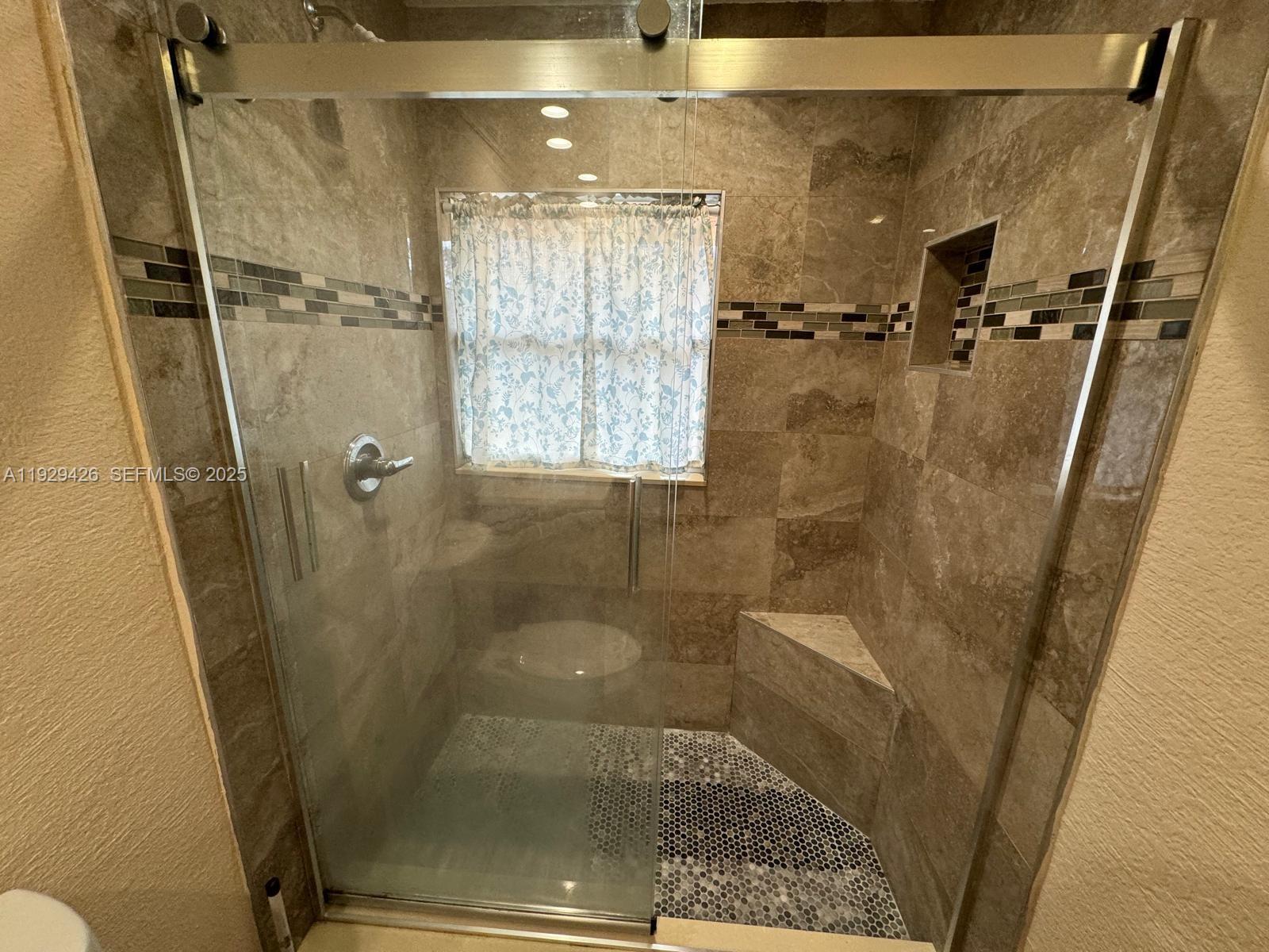 LAUDERDALE NORTH PARK SEC - Residential