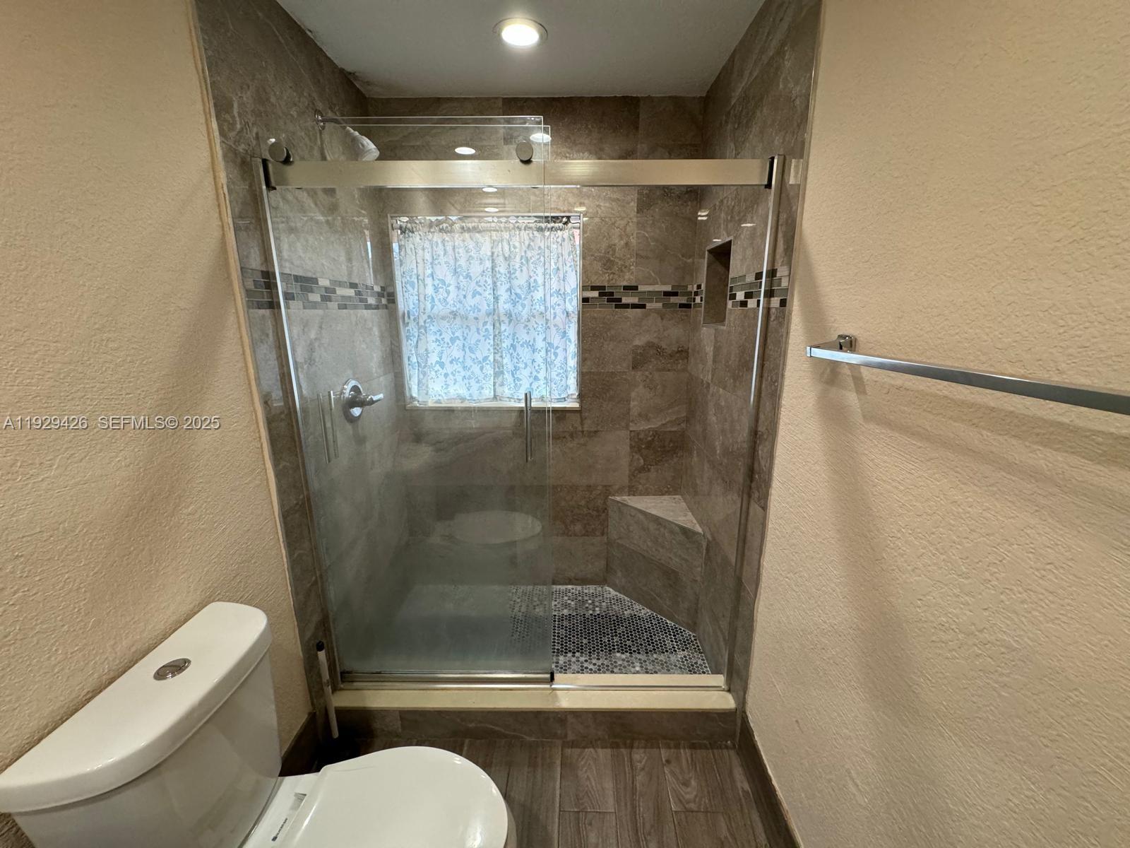 LAUDERDALE NORTH PARK SEC - Residential