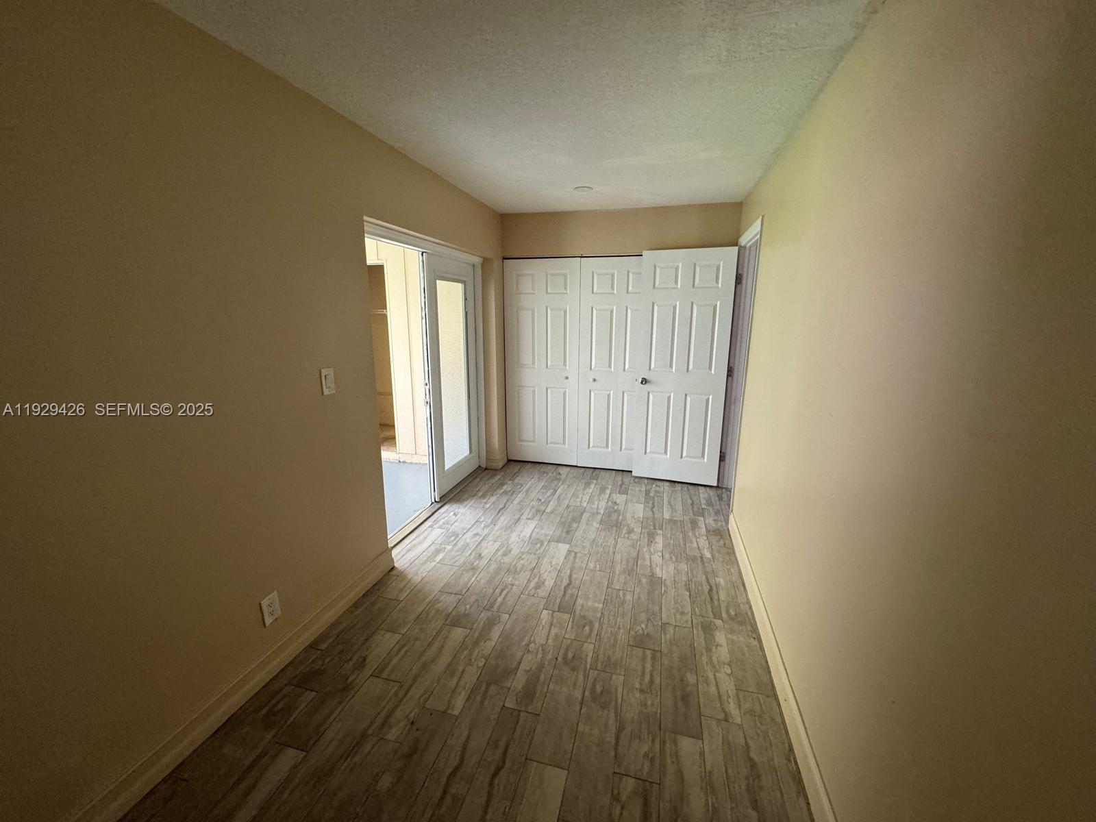 LAUDERDALE NORTH PARK SEC - Residential