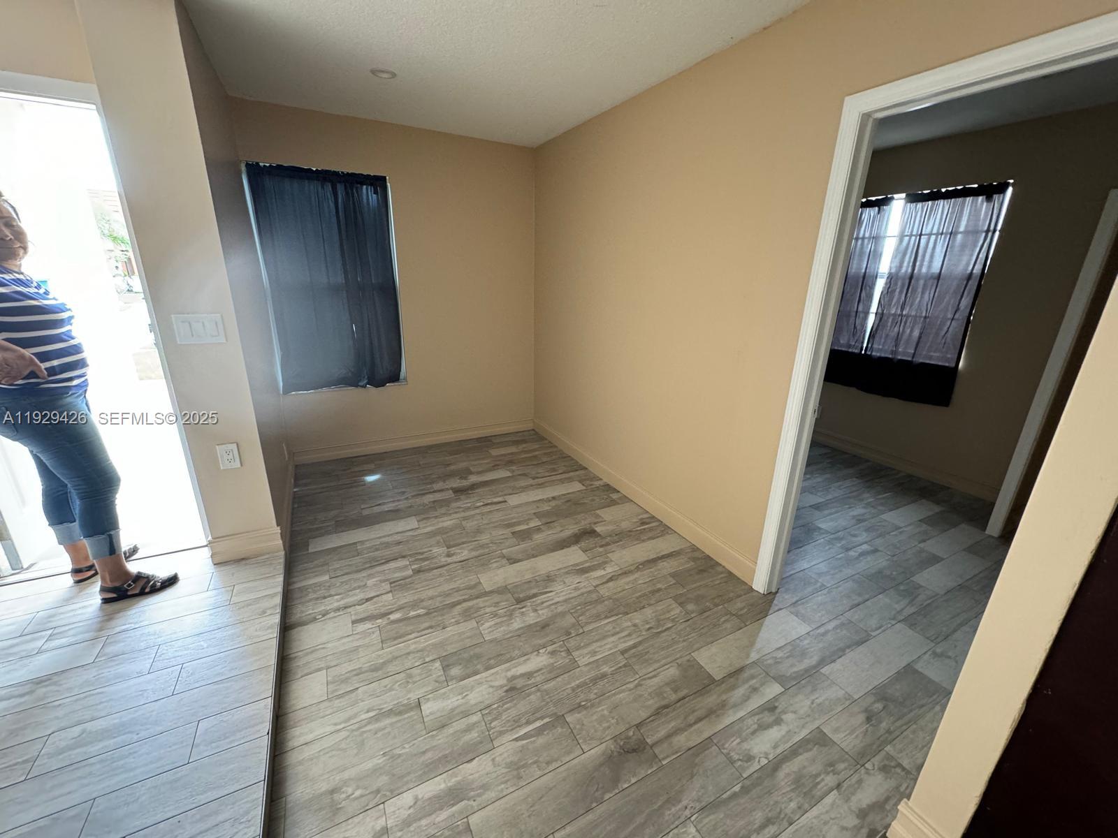 LAUDERDALE NORTH PARK SEC - Residential