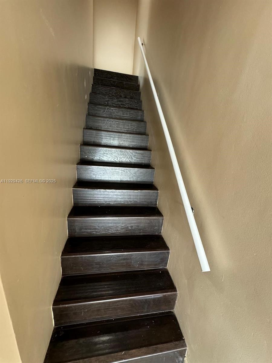 LAUDERDALE NORTH PARK SEC - Residential