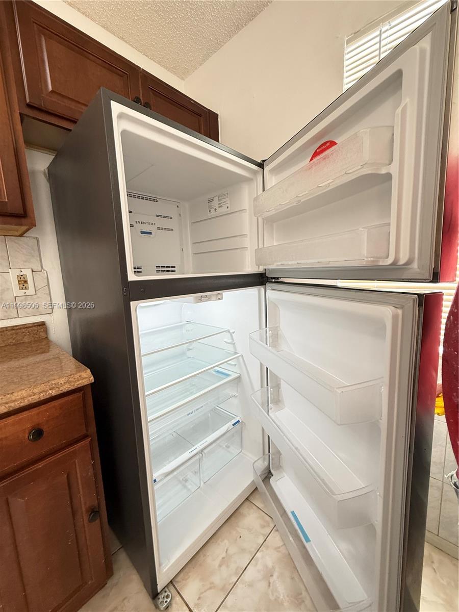 GLENWOOD SUBDIVISION - Residential Lease