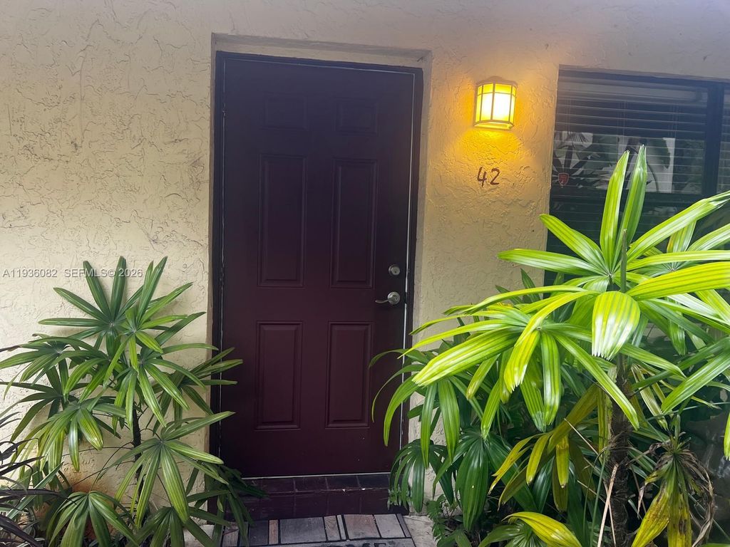 Photo of 1455 Holly Heights Dr #42, Fort Lauderdale, FL 33304 (MLS # A11936082)
