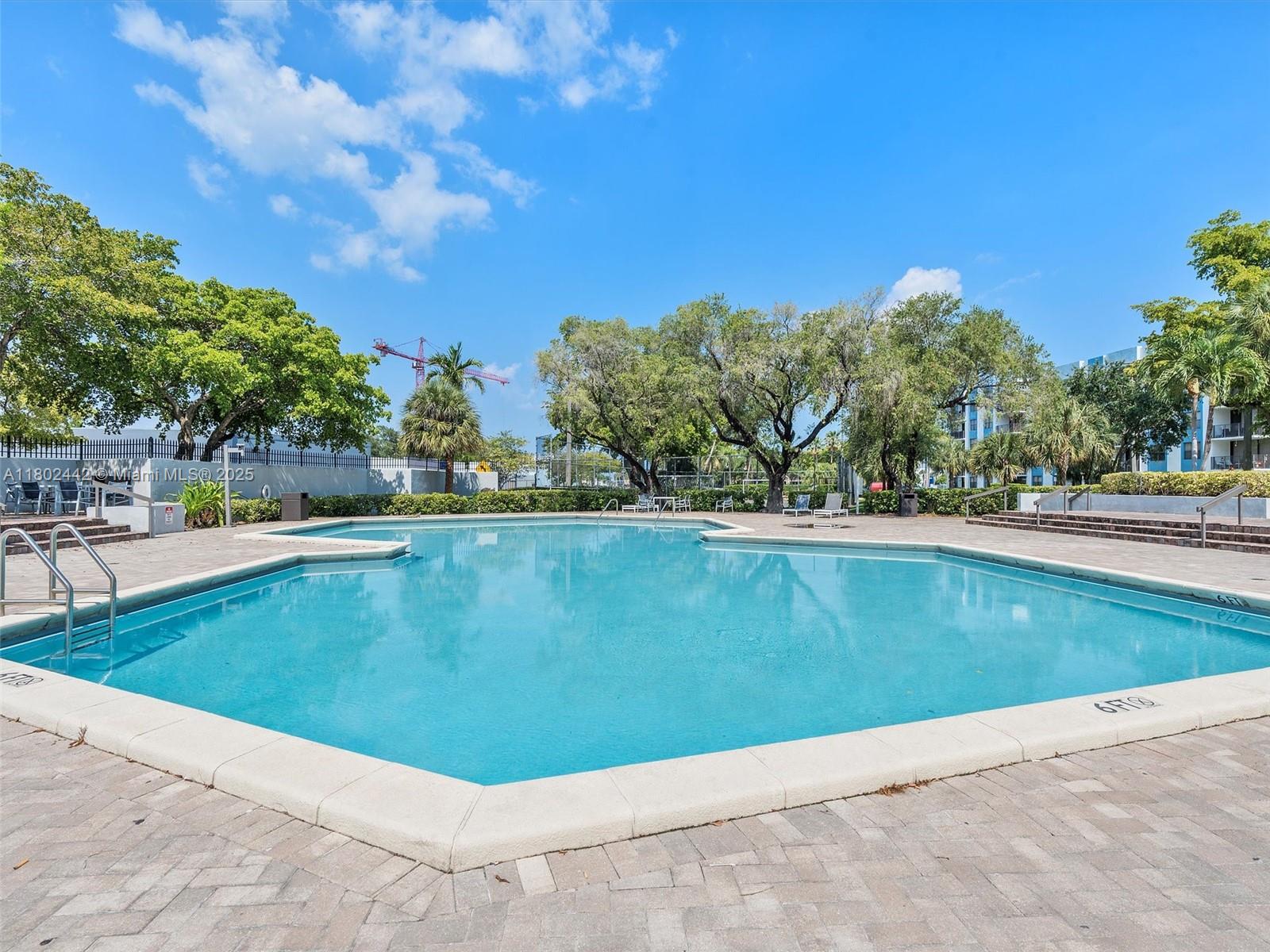 GREENWICH PH I CONDO - Residential