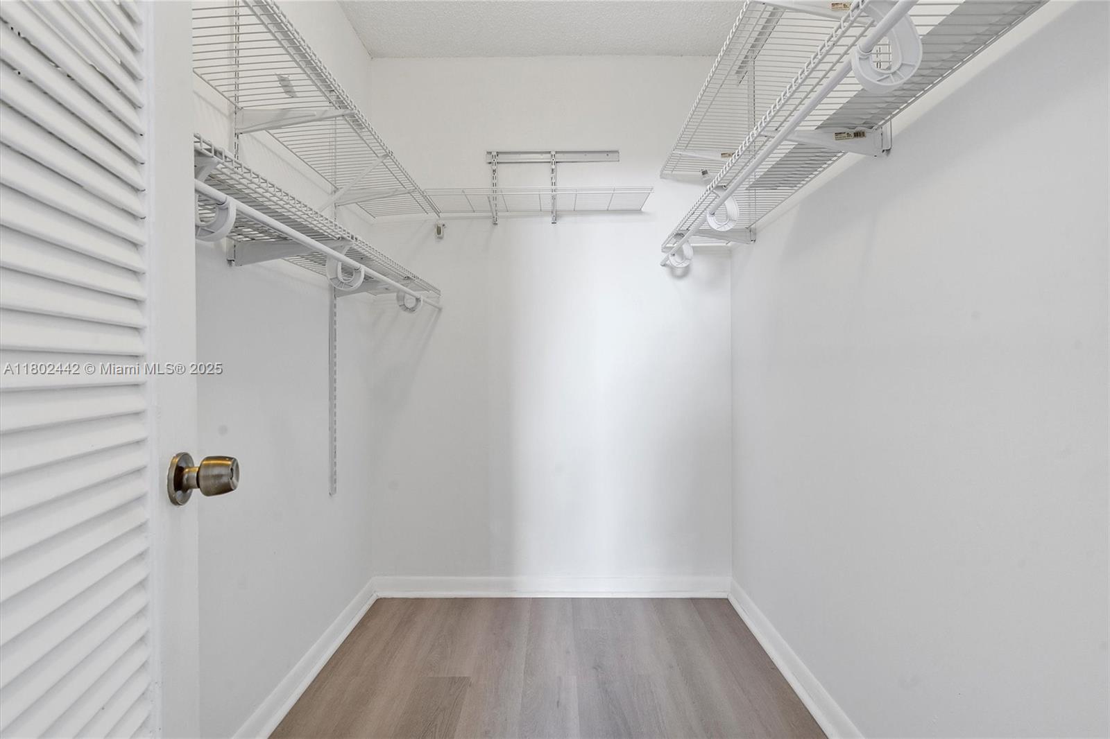 GREENWICH PH I CONDO - Residential