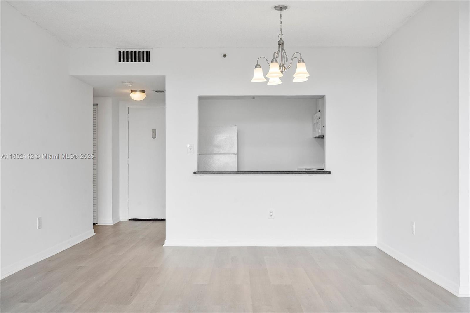 GREENWICH PH I CONDO - Residential