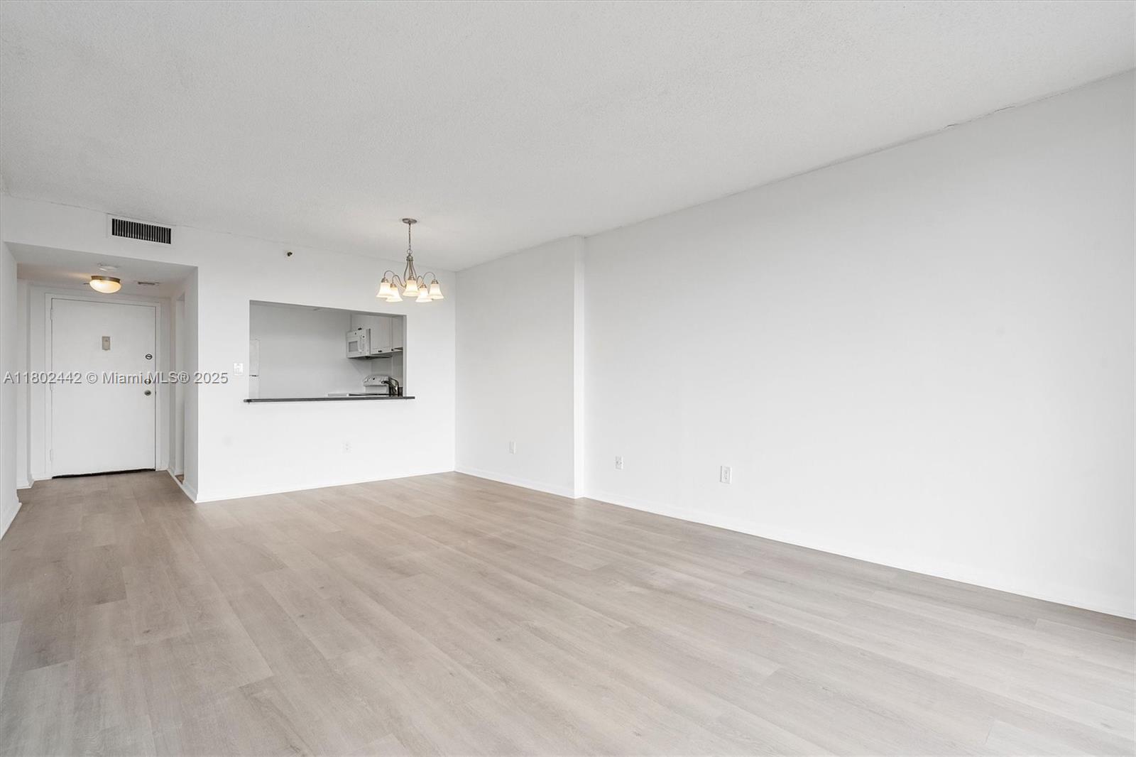 GREENWICH PH I CONDO - Residential