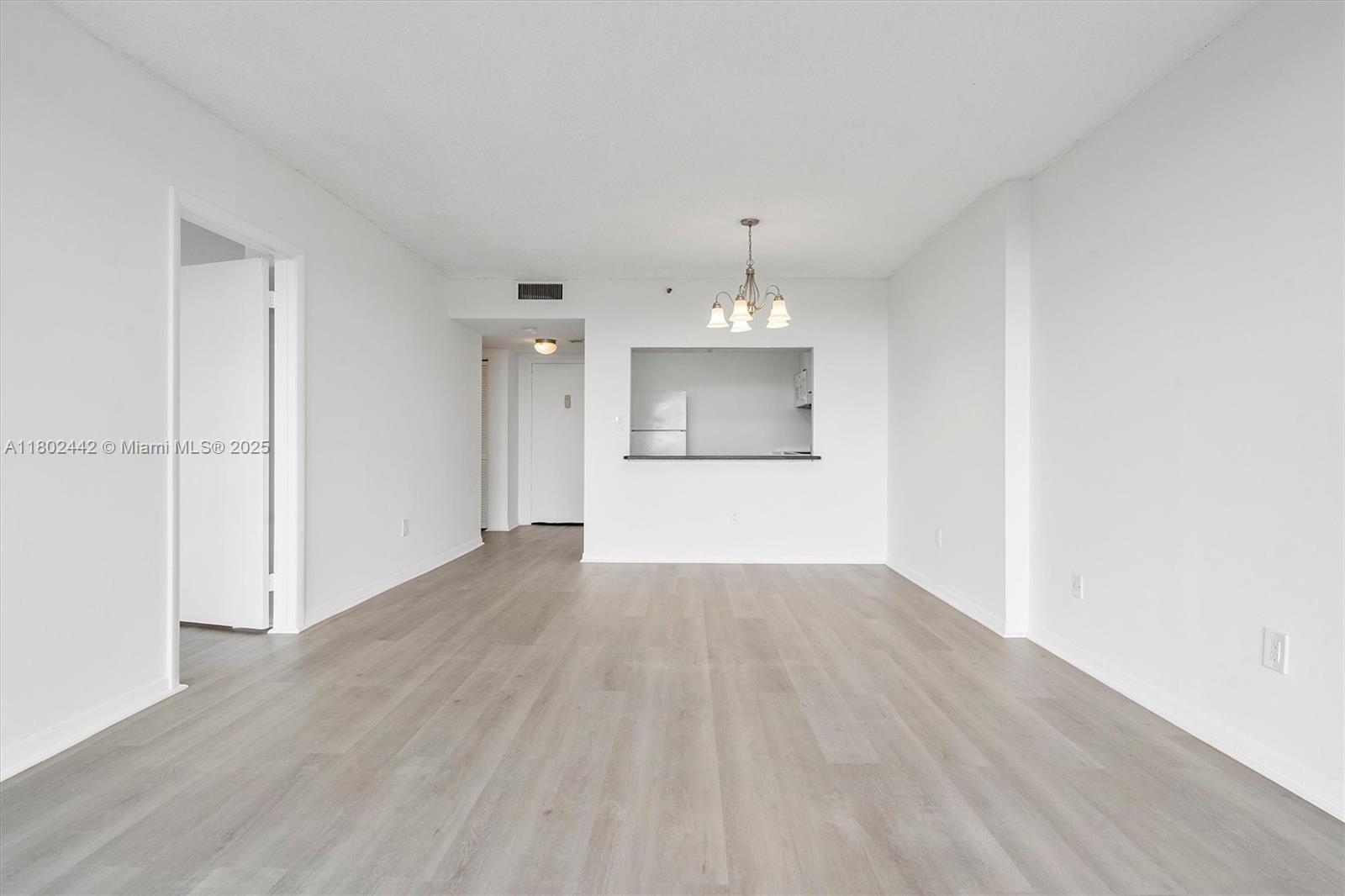 GREENWICH PH I CONDO - Residential