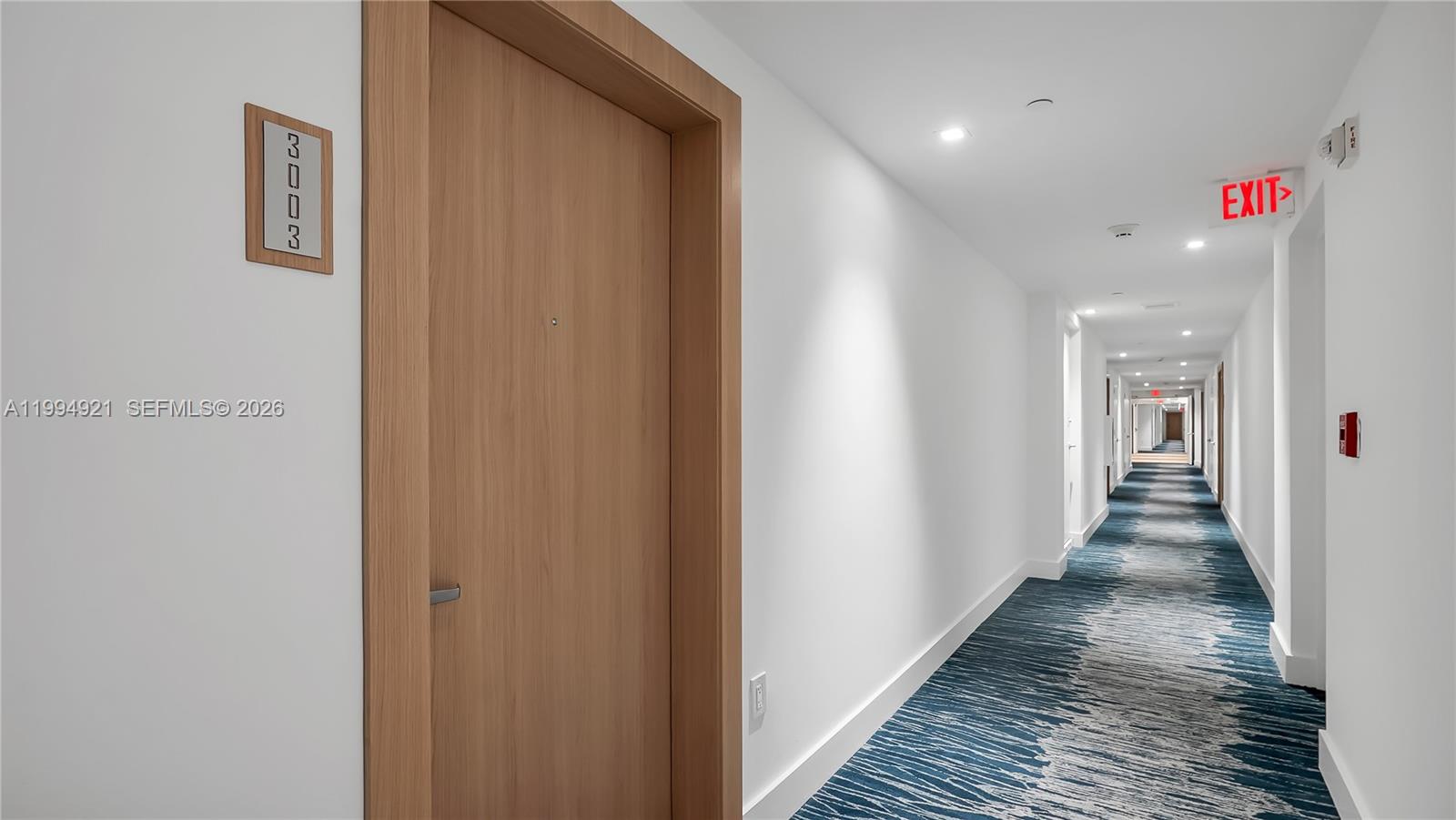 IVY CONDO - Residential