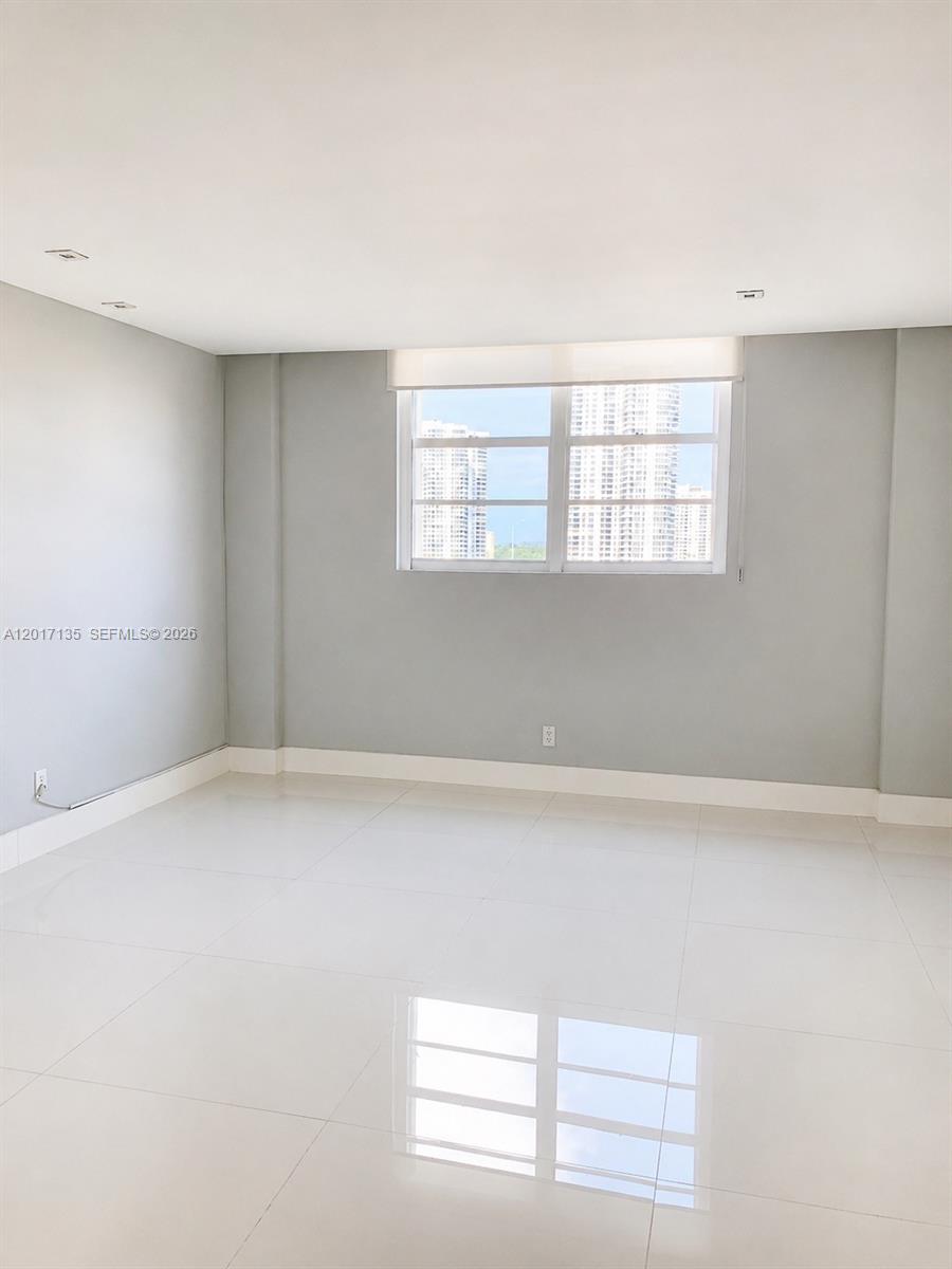 OCEANVIEW BUILDING A COND - Residential Lease