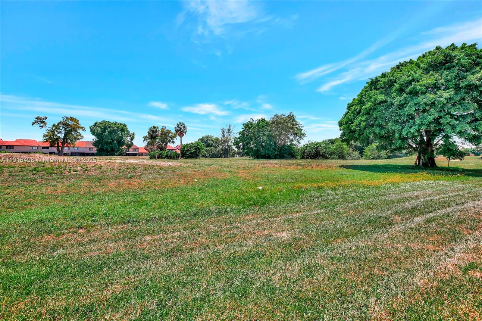 CONDOMINIUM 4 OF ENVIRON - Residential