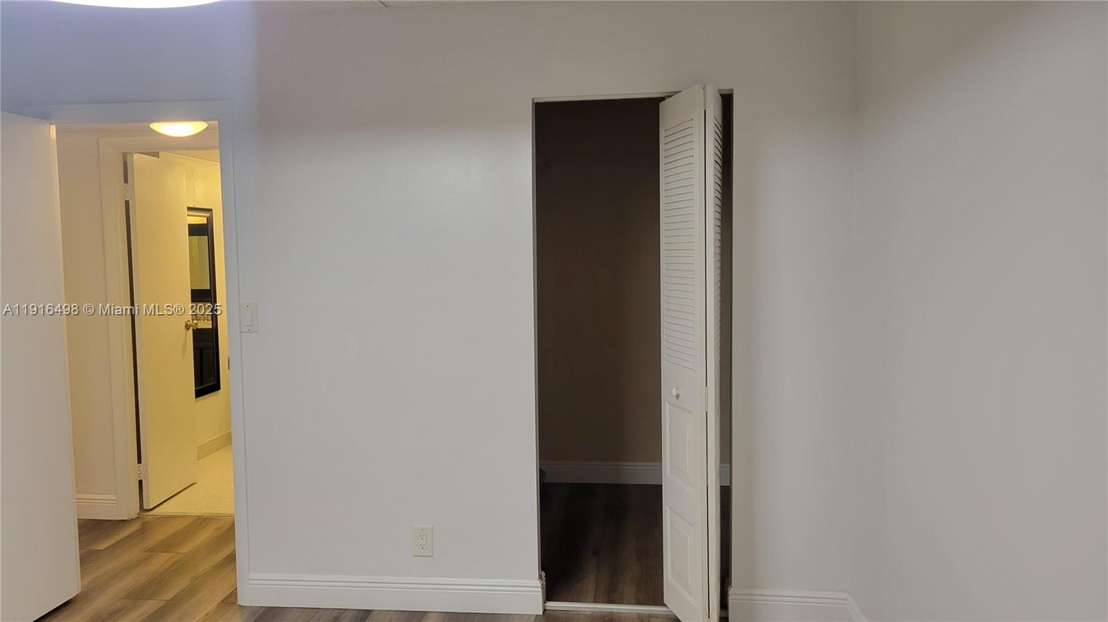 CONDOMINIUM 4 OF ENVIRON - Residential