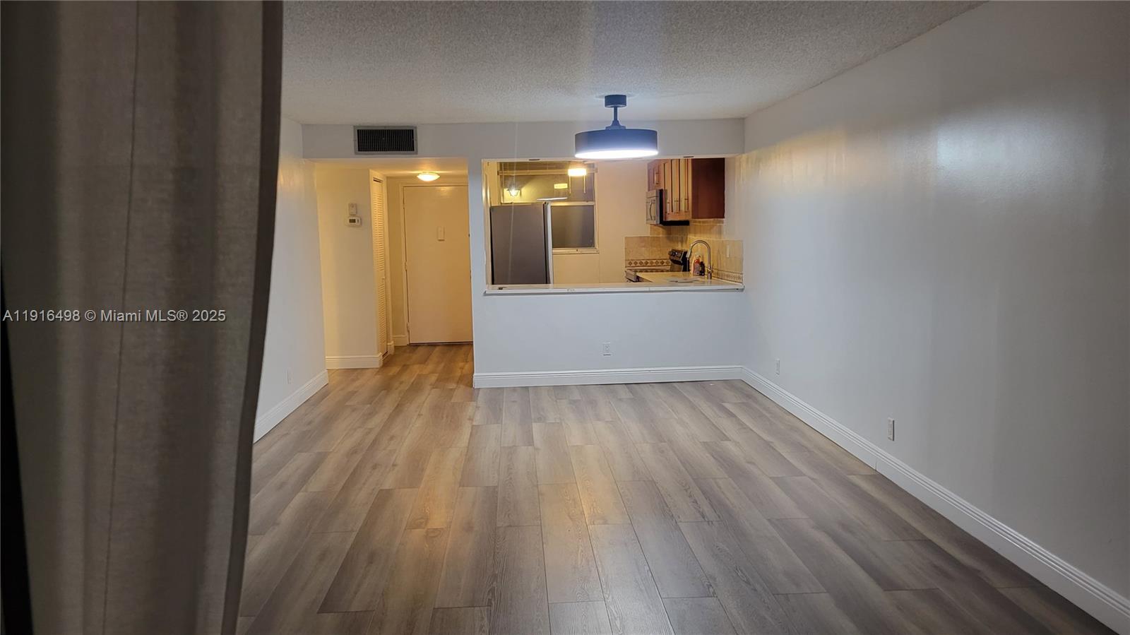 CONDOMINIUM 4 OF ENVIRON - Residential