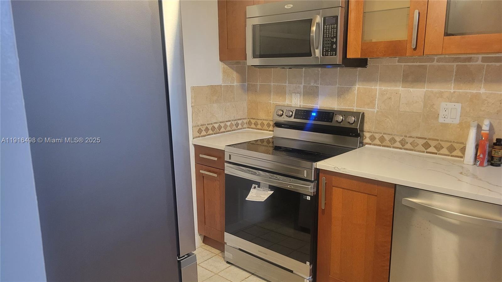 CONDOMINIUM 4 OF ENVIRON - Residential