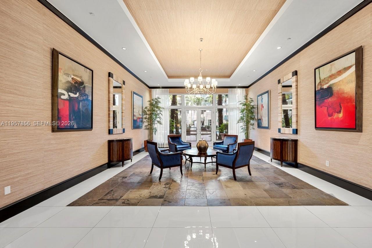 VERANDA CONDO - Residential