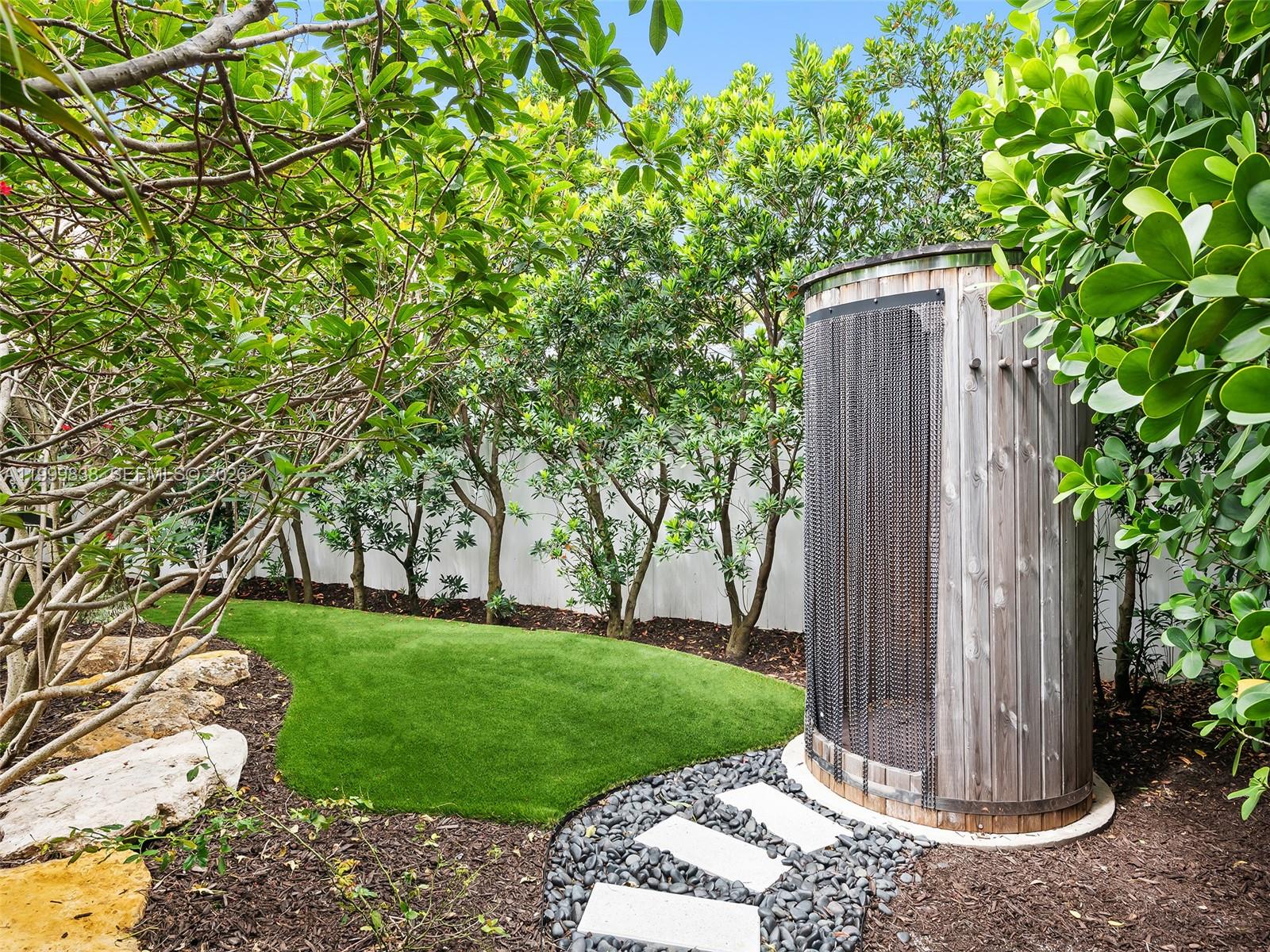 CORAL RIDGE GALT ADD NO 1 - Residential