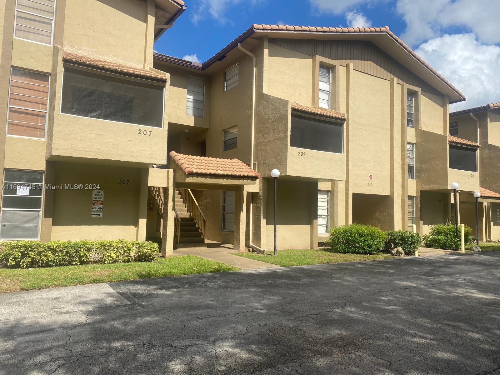 11101 Royal Palm Blvd Blvd 107, Coral Springs, Broward County, Florida - 2 Bedrooms  
2 Bathrooms - 